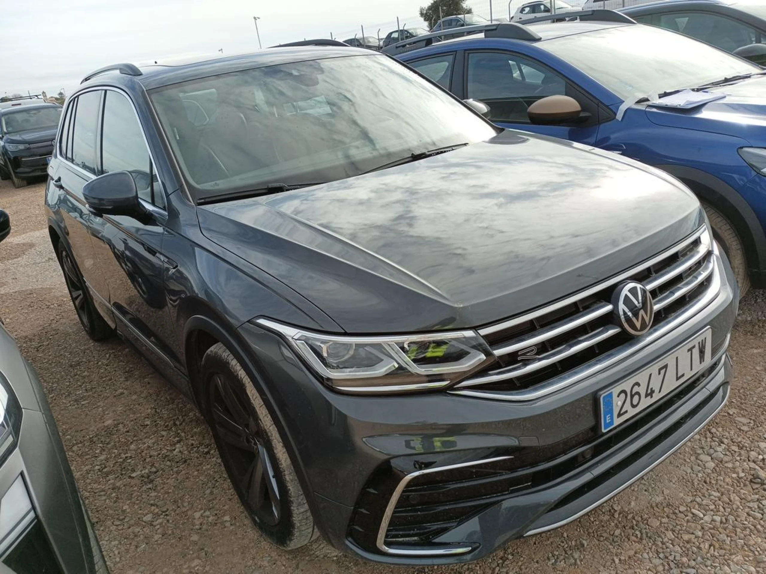 Volkswagen Tiguan R-Line 2.0 TDI 110kW (150CV) DSG - Foto 4