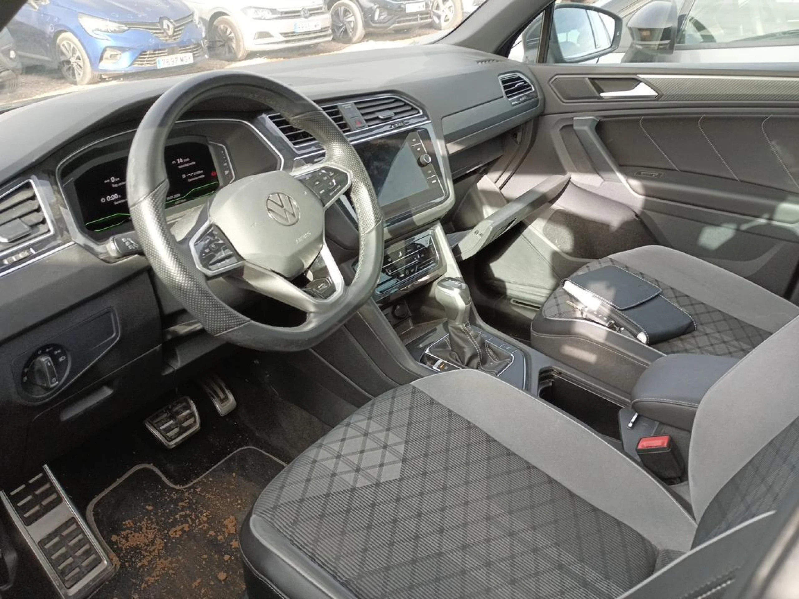 Volkswagen Tiguan R-Line 2.0 TDI 110kW (150CV) DSG - Foto 5