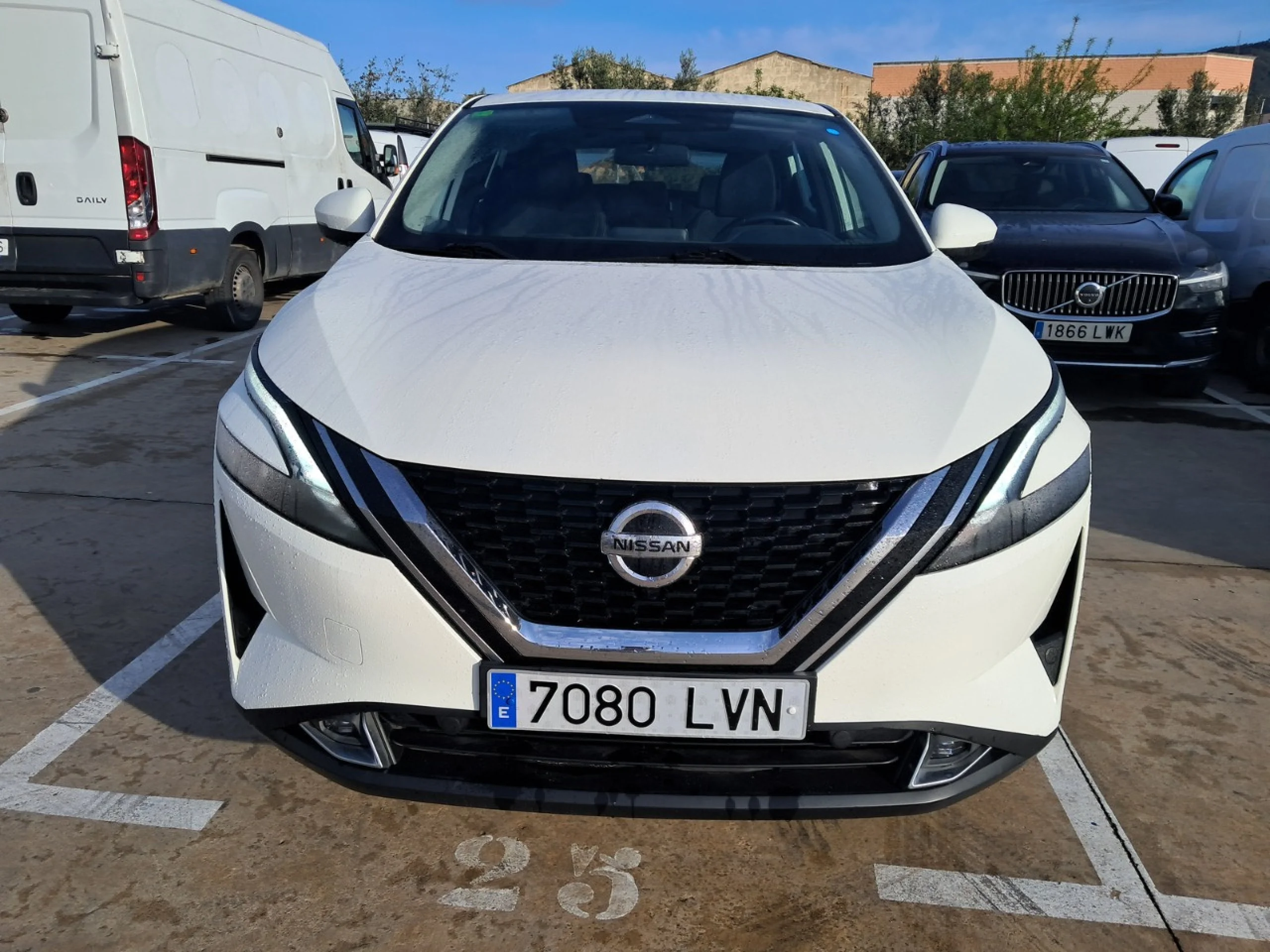 Nissan Qashqai DIG-T 103kW (140CV) mHEV 4x2 Acenta - Foto 2