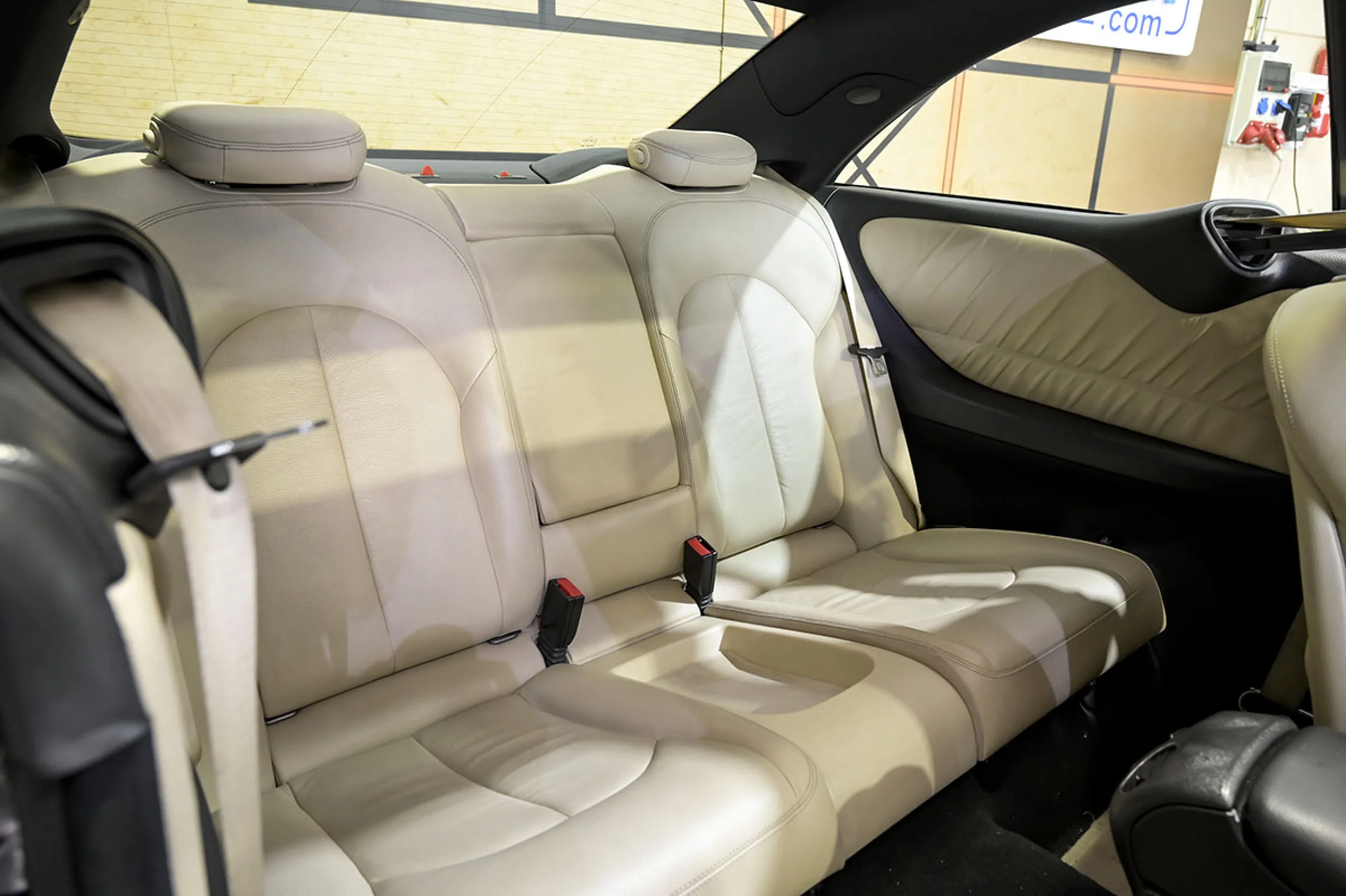 Mercedes-Benz CLK 350 MERCEDES-BENZ Clase CLK CLK 350 Avantgarde Auto - Foto 17