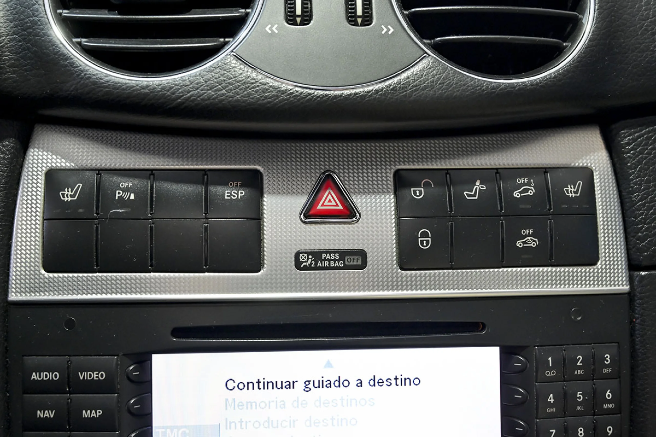 Mercedes-Benz CLK 350 MERCEDES-BENZ Clase CLK CLK 350 Avantgarde Auto - Foto 31