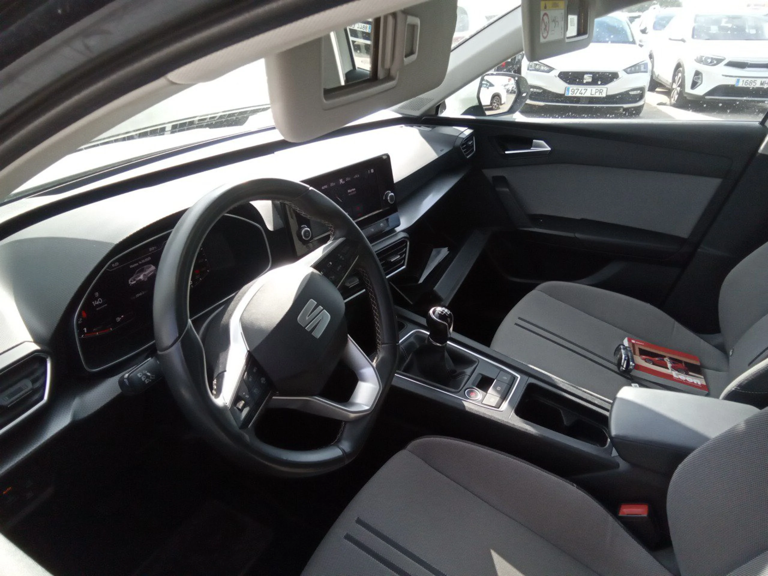 Seat Leon 2.0 TDI 85kW S&amp;S Style Go - Foto 7