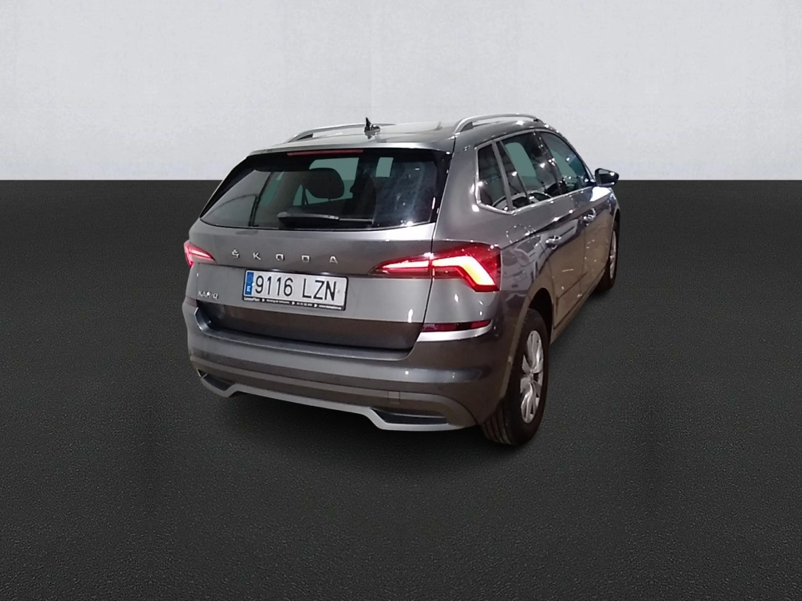 Skoda Kamiq 1.0 TSI 81kW (110CV) Emotion - Foto 4