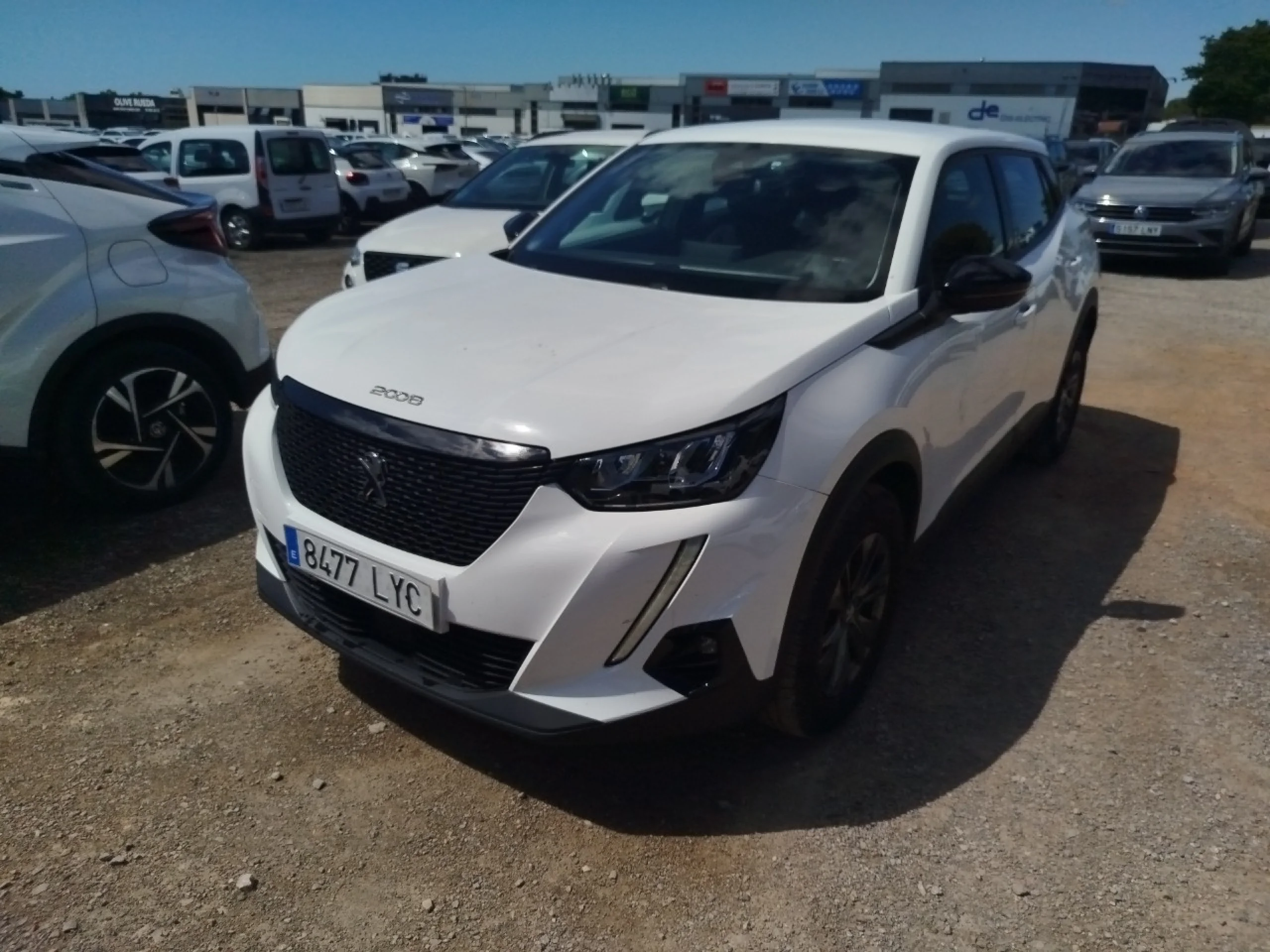 Peugeot 2008 Active Pack BlueHDI 81kW (110CV) - Foto 1