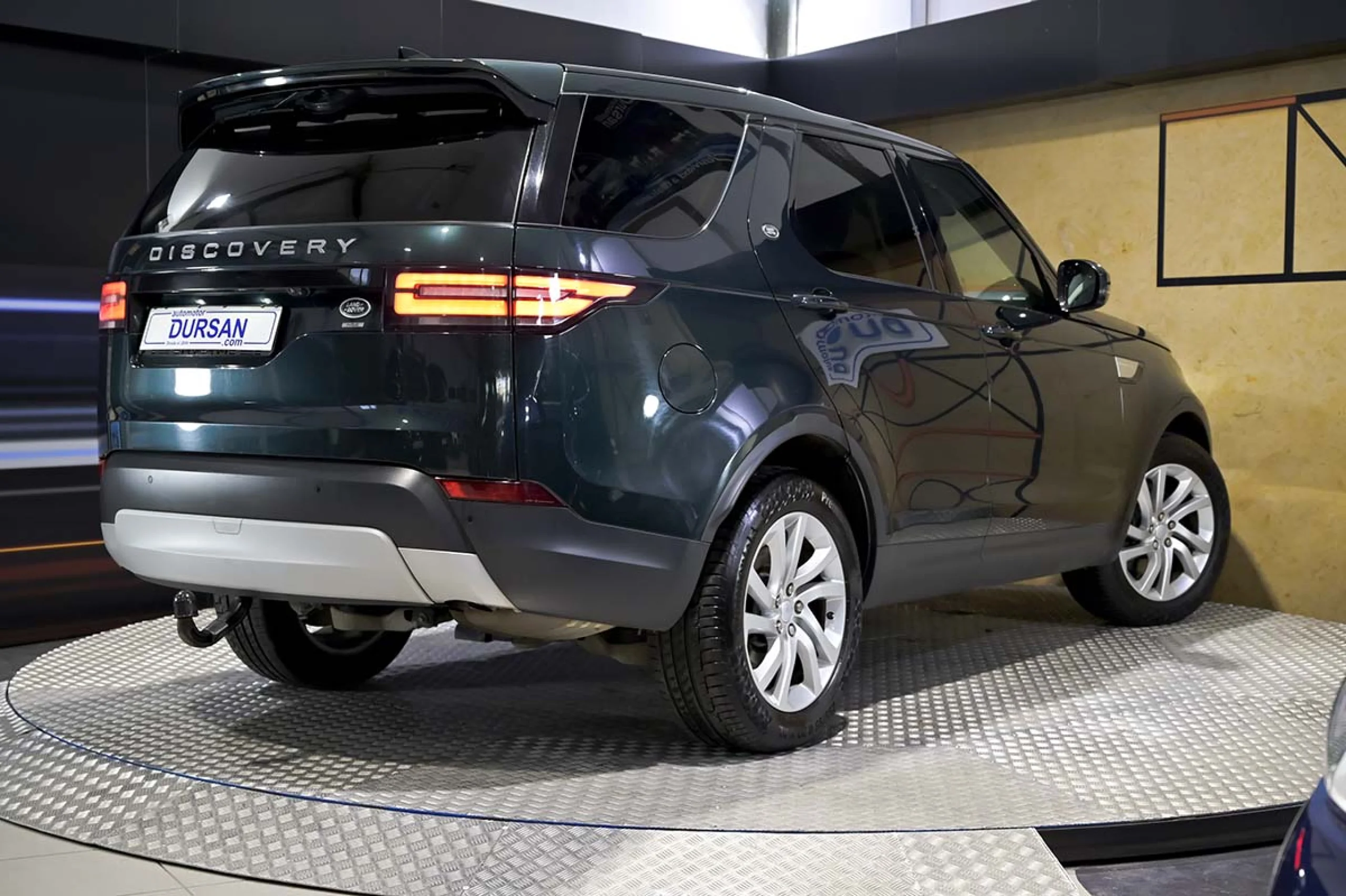 Land Rover Discovery 2.0 I4 TD4 132kW 180CV HSE Auto - Foto 5