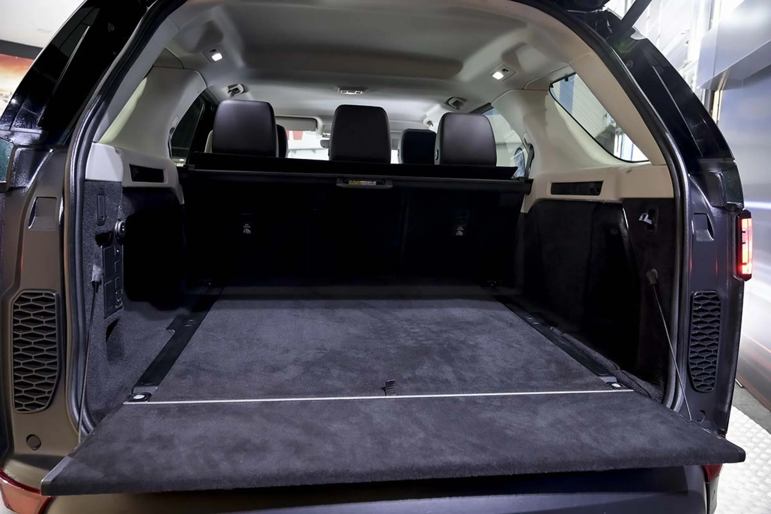 Land Rover Discovery 2.0 I4 TD4 132kW 180CV HSE Auto - Foto 12