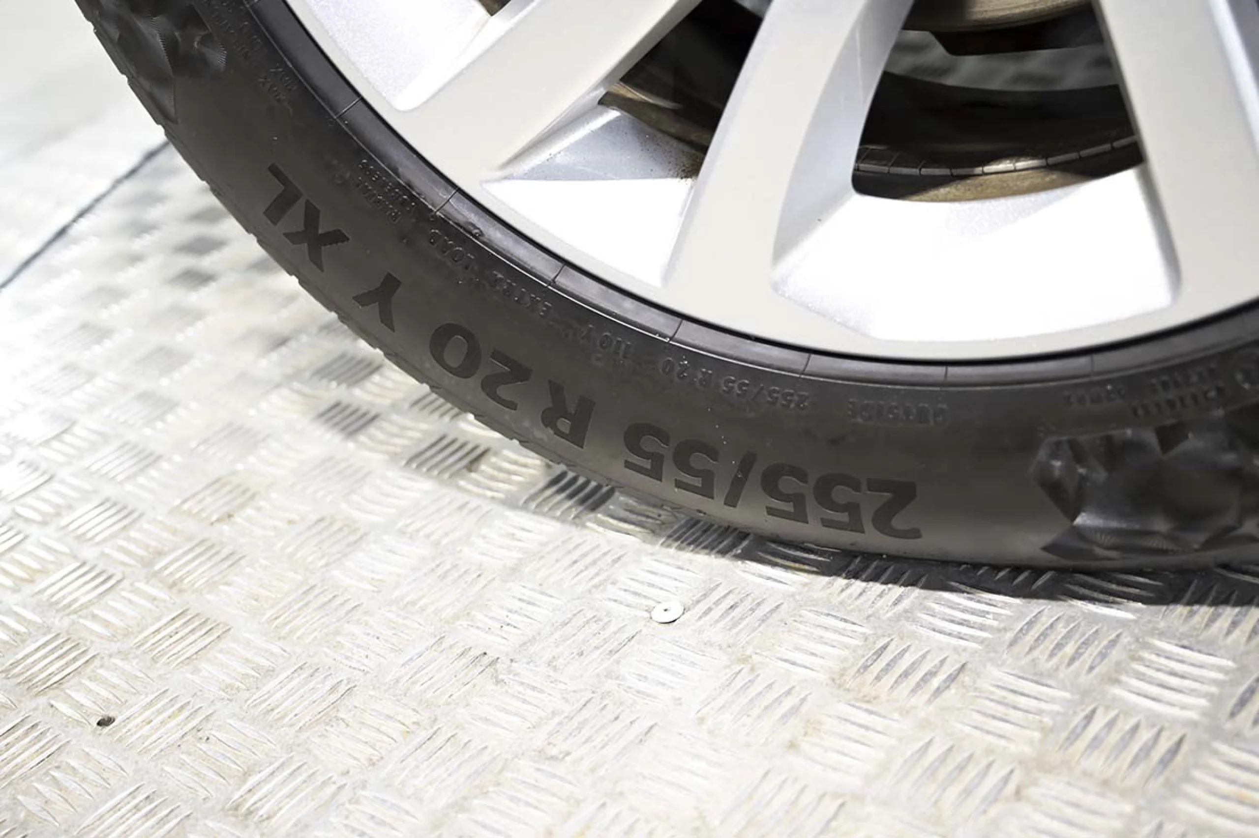 Land Rover Discovery 2.0 I4 TD4 132kW 180CV HSE Auto - Foto 50