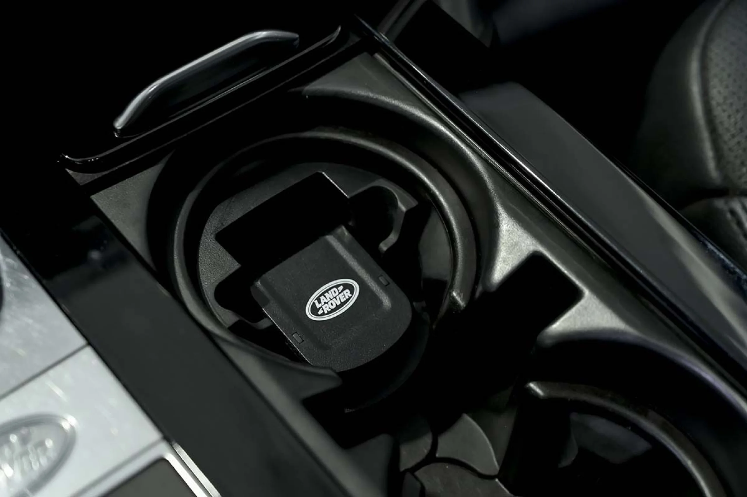 Land Rover Discovery 2.0 I4 TD4 132kW 180CV HSE Auto - Foto 53