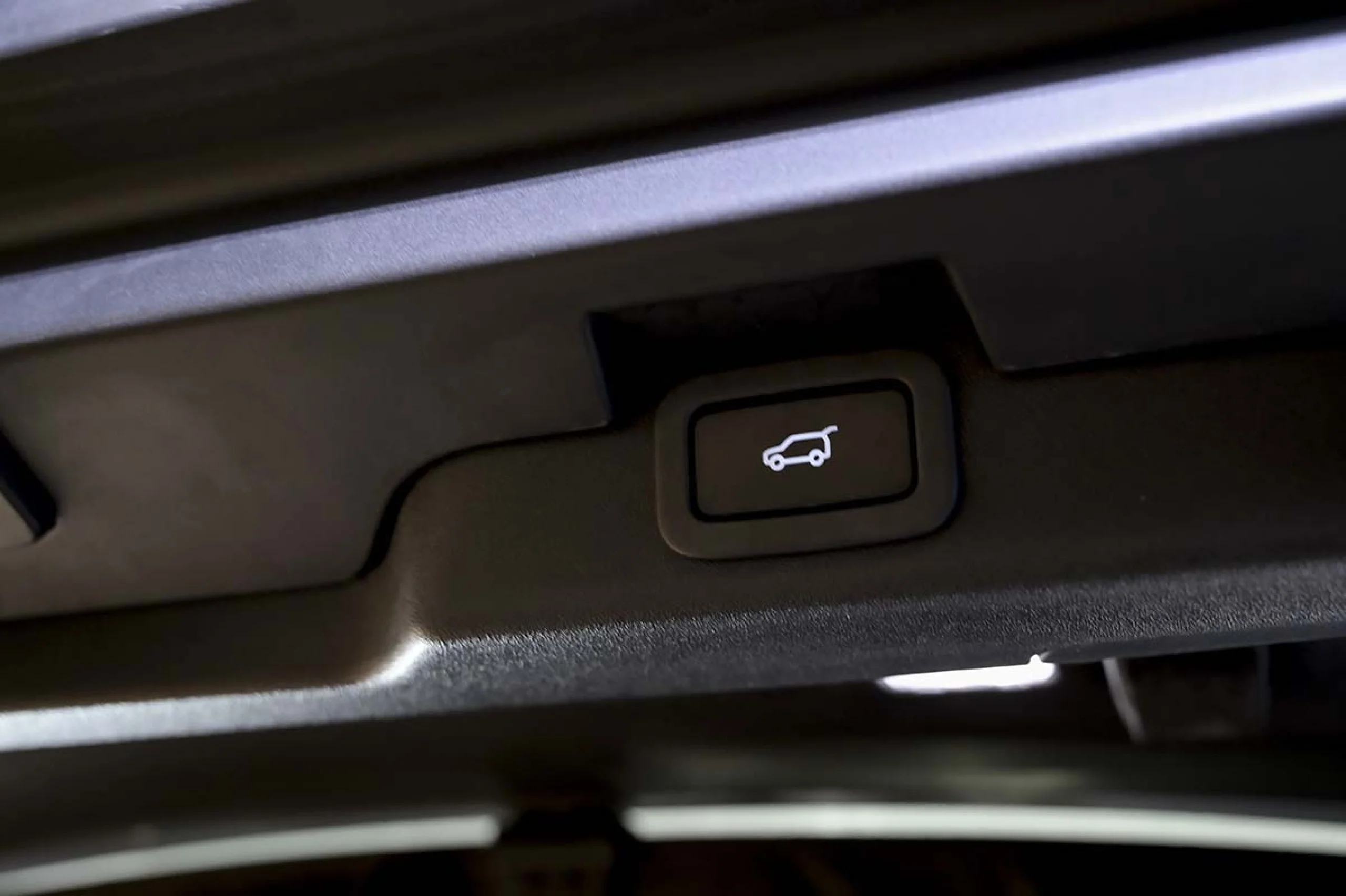 Land Rover Discovery 2.0 I4 TD4 132kW 180CV HSE Auto - Foto 60