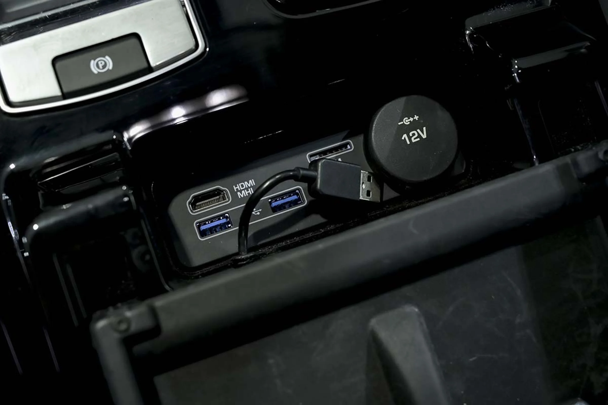 Land Rover Discovery 2.0 I4 TD4 132kW 180CV HSE Auto - Foto 61