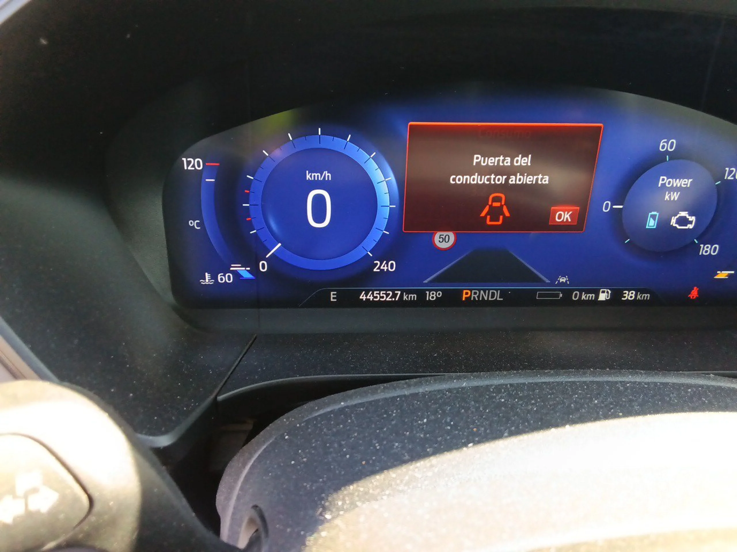 Ford Kuga ST-Line X 2.5 Duratec PHEV 165kW Auto - Foto 8