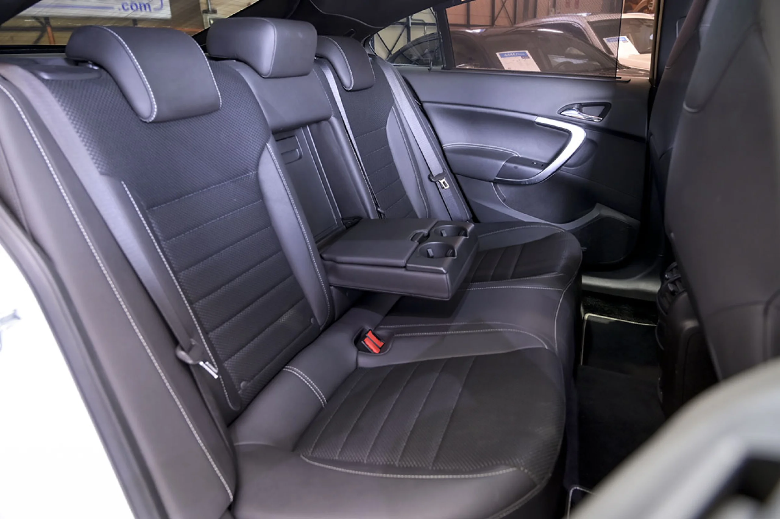 Opel Insignia 2.8 V6 Turbo OPC - Foto 17