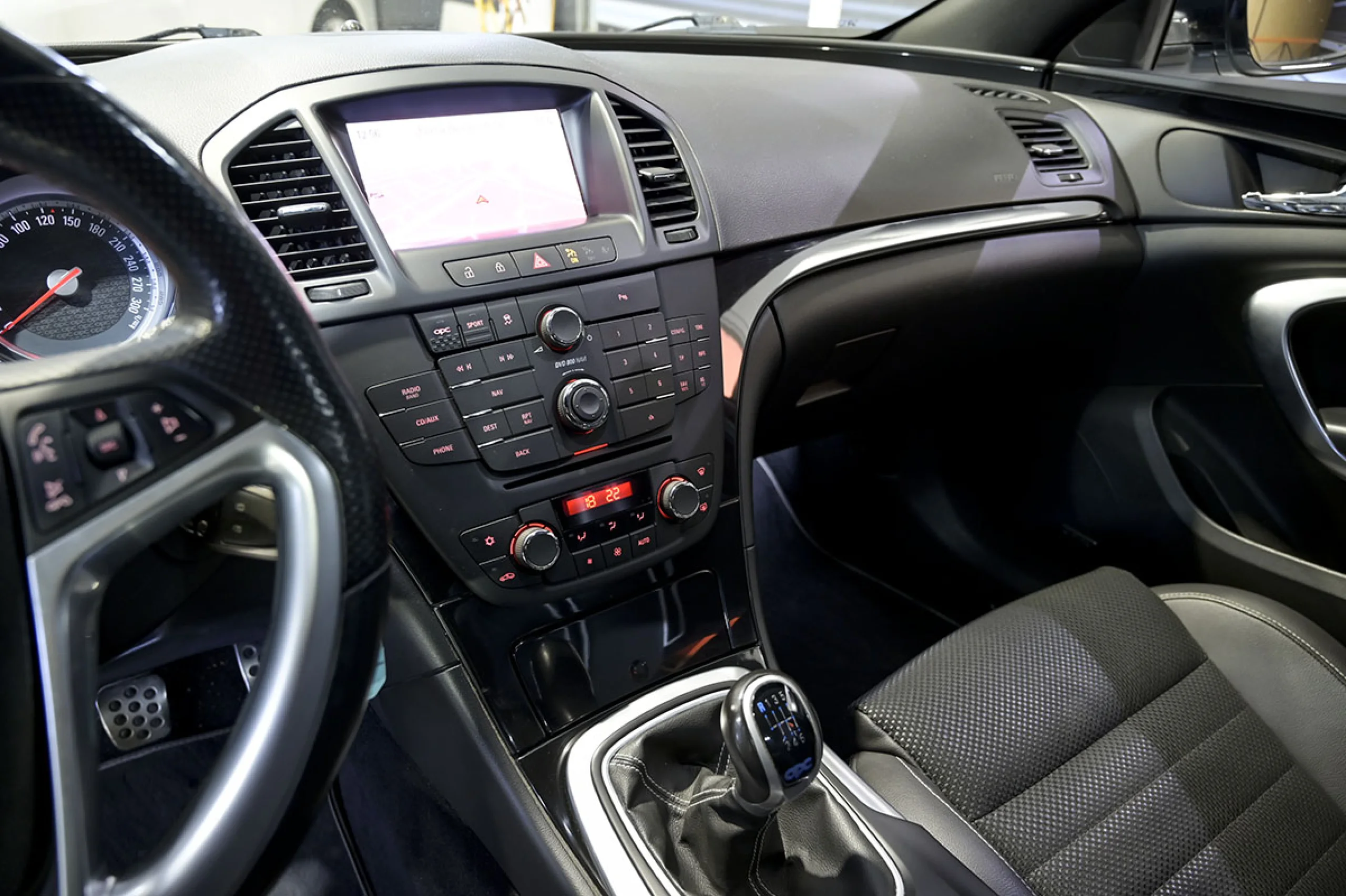 Opel Insignia 2.8 V6 Turbo OPC - Foto 28