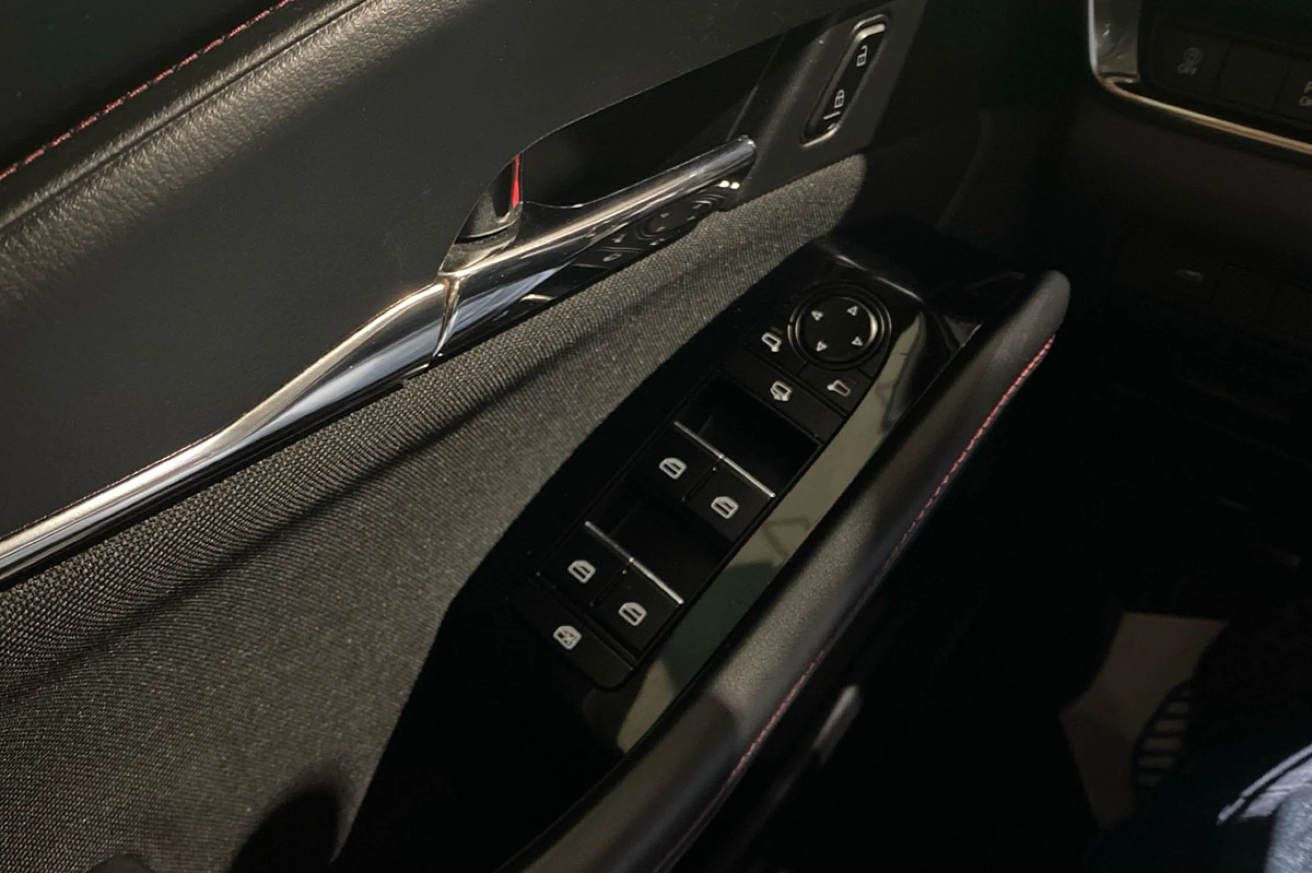 Mazda CX-30 eSKYACTIVG 2.0 110 kW 2WD Homura - Foto 21