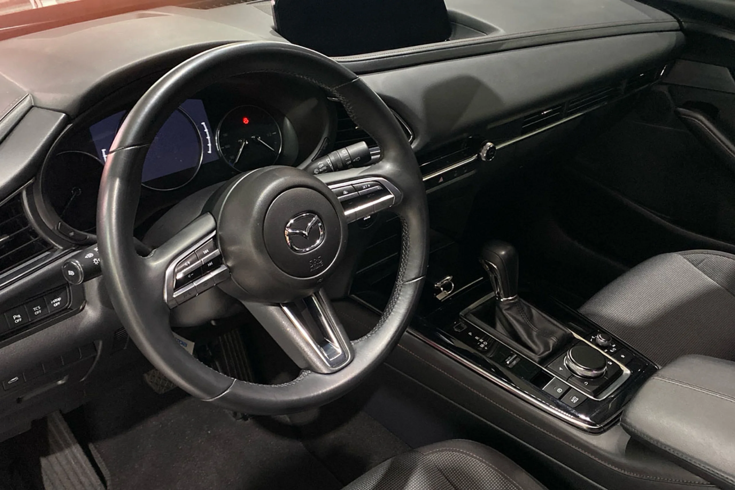 Mazda CX-30 eSKYACTIVG 2.0 110 kW 2WD Homura - Foto 6