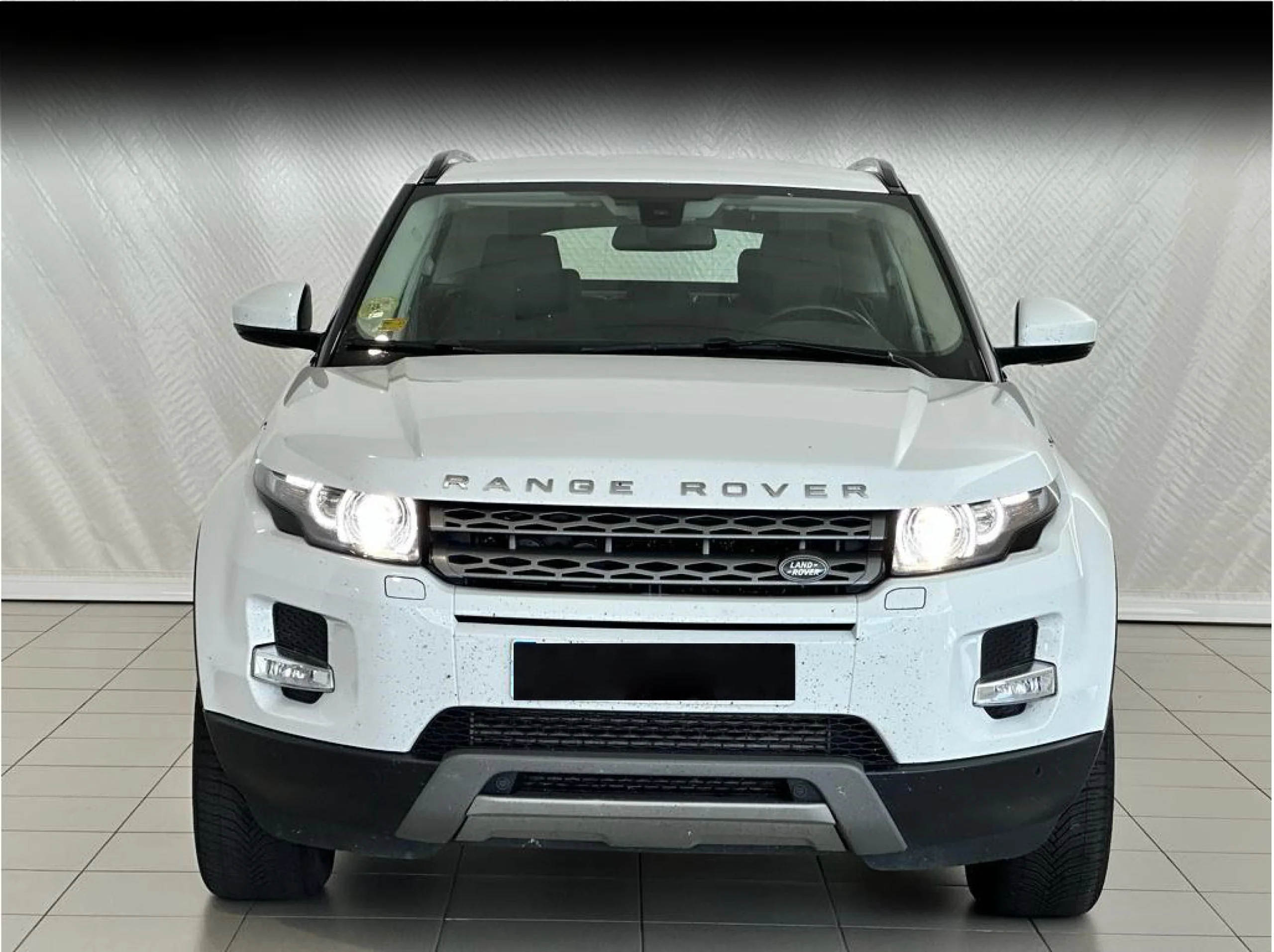 Land Rover Range Rover Evoque 2.2 TD4 SE Dynamic 4WD - Foto 2
