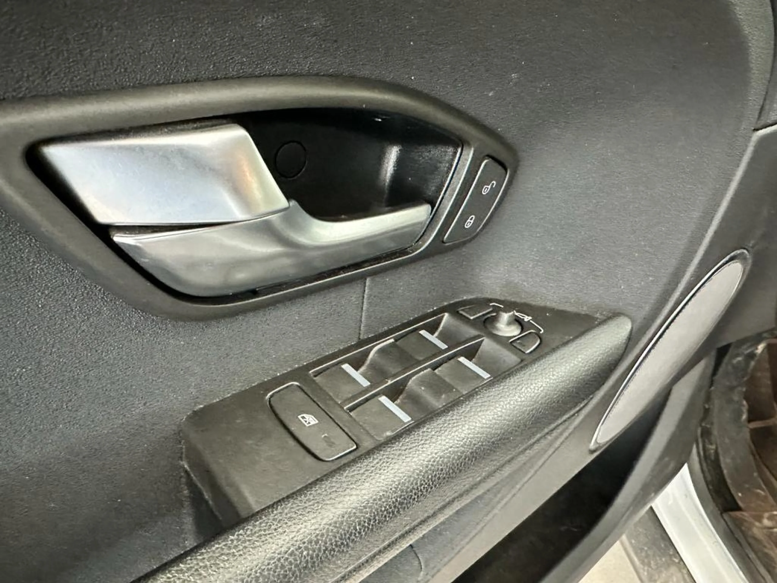 Land Rover Range Rover Evoque 2.2 TD4 SE Dynamic 4WD - Foto 11