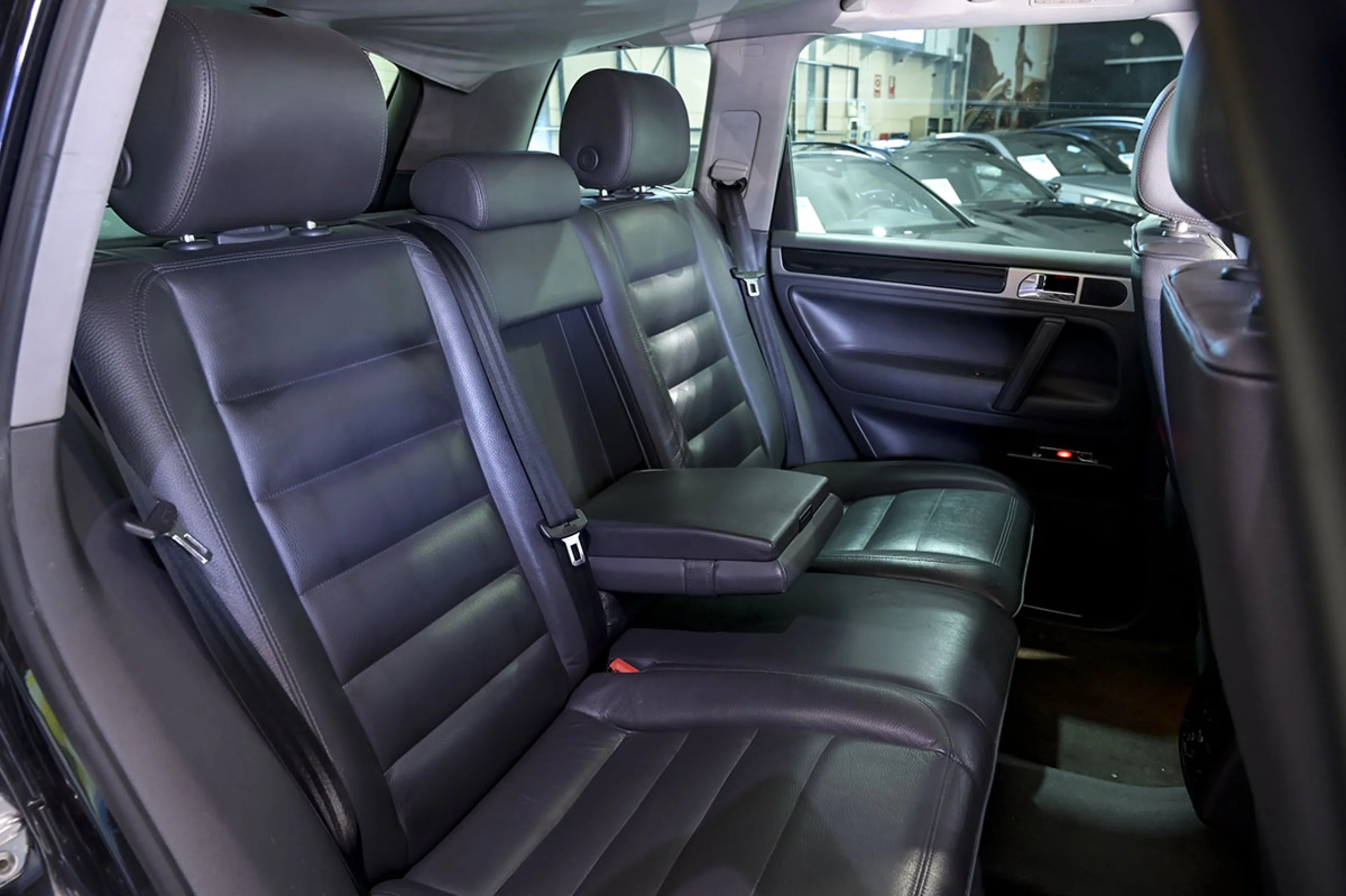 Volkswagen Touareg 5.0 V10 TDI Tiptronic - Foto 18