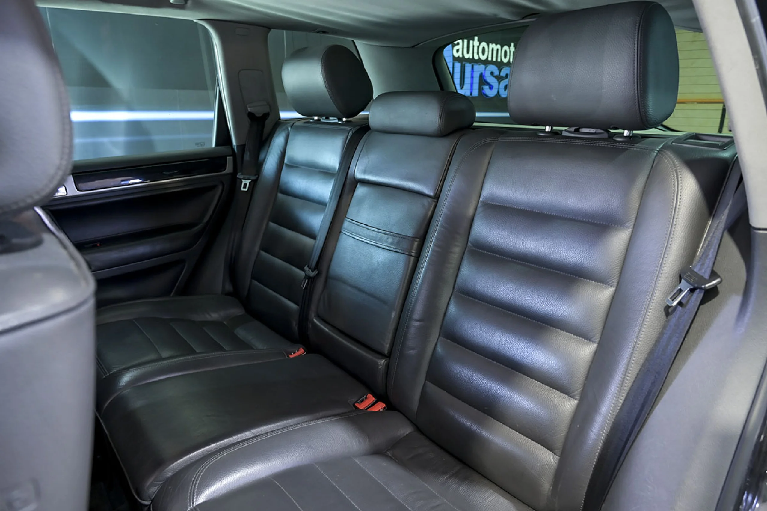 Volkswagen Touareg 5.0 V10 TDI Tiptronic - Foto 17