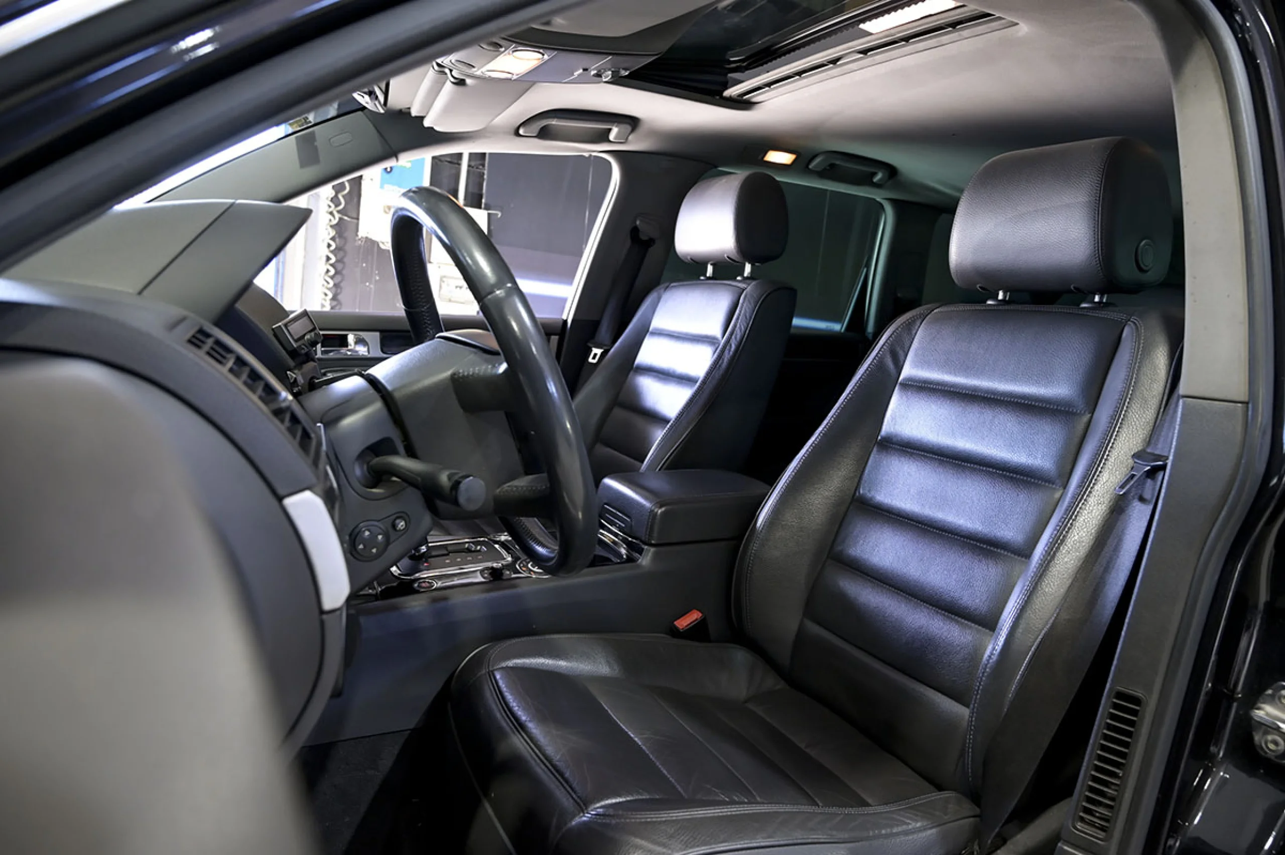 Volkswagen Touareg 5.0 V10 TDI Tiptronic - Foto 24