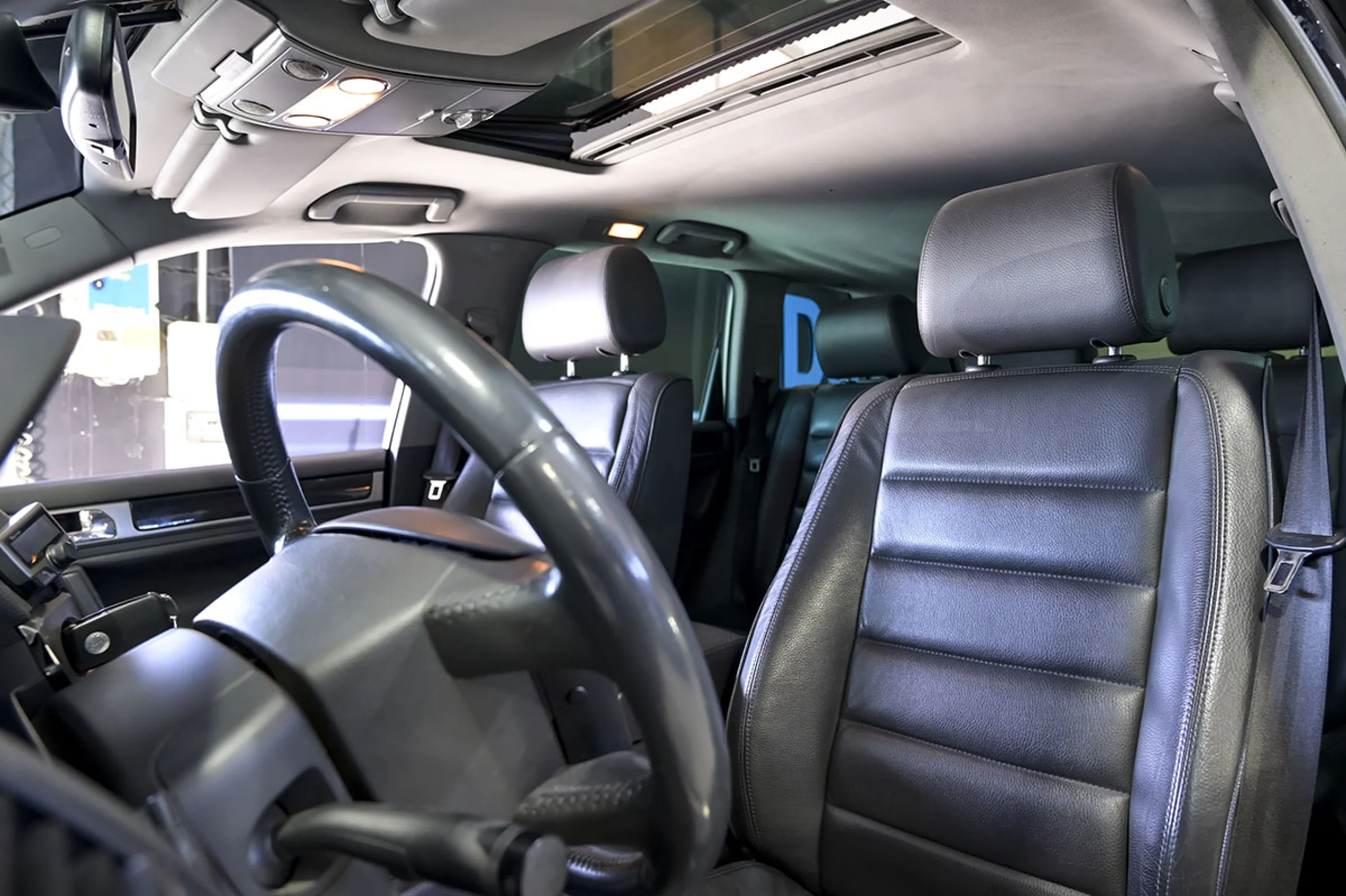 Volkswagen Touareg 5.0 V10 TDI Tiptronic - Foto 9