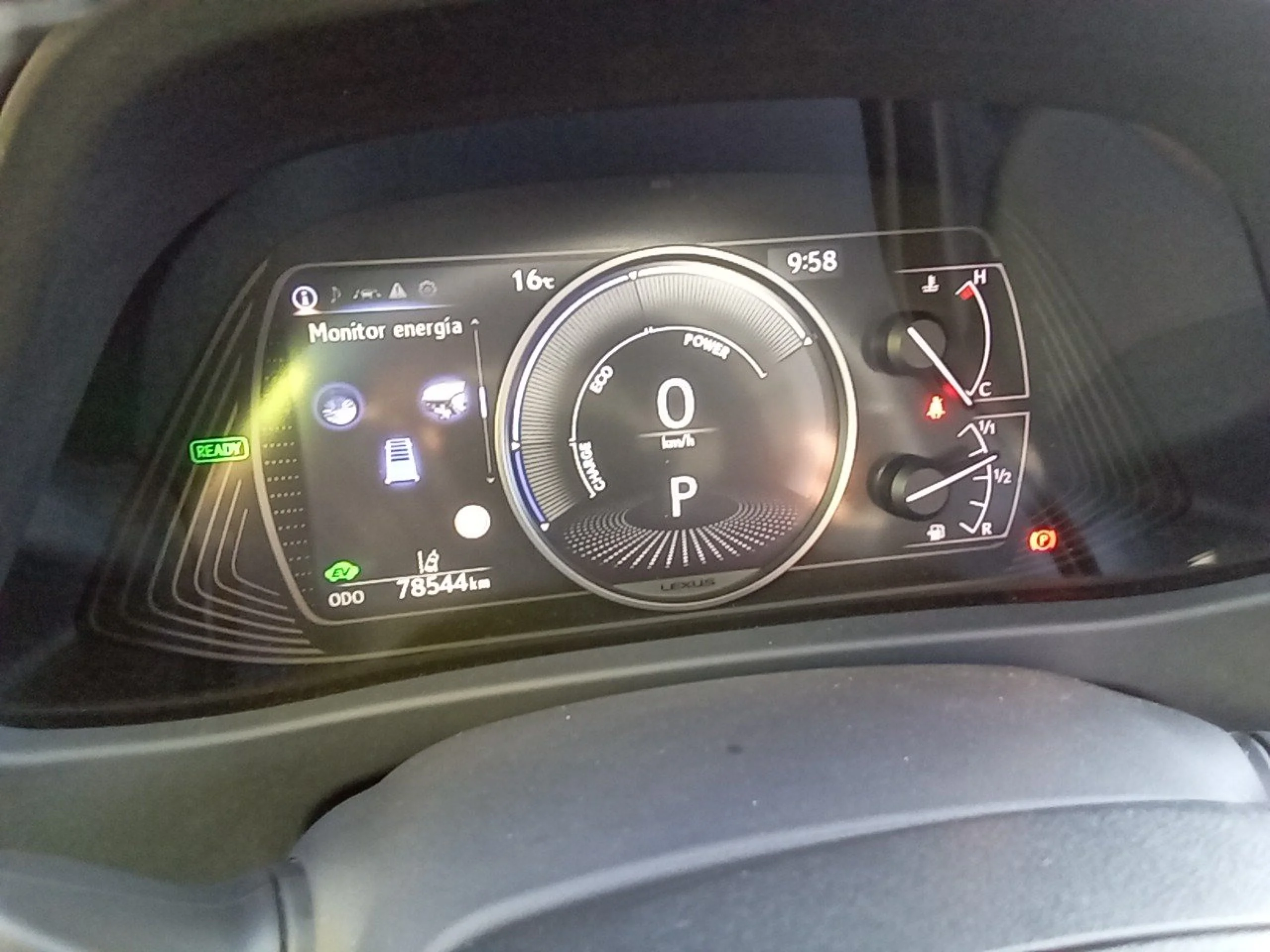 Lexus UX 250h UX 2.0 250h Business - Foto 8