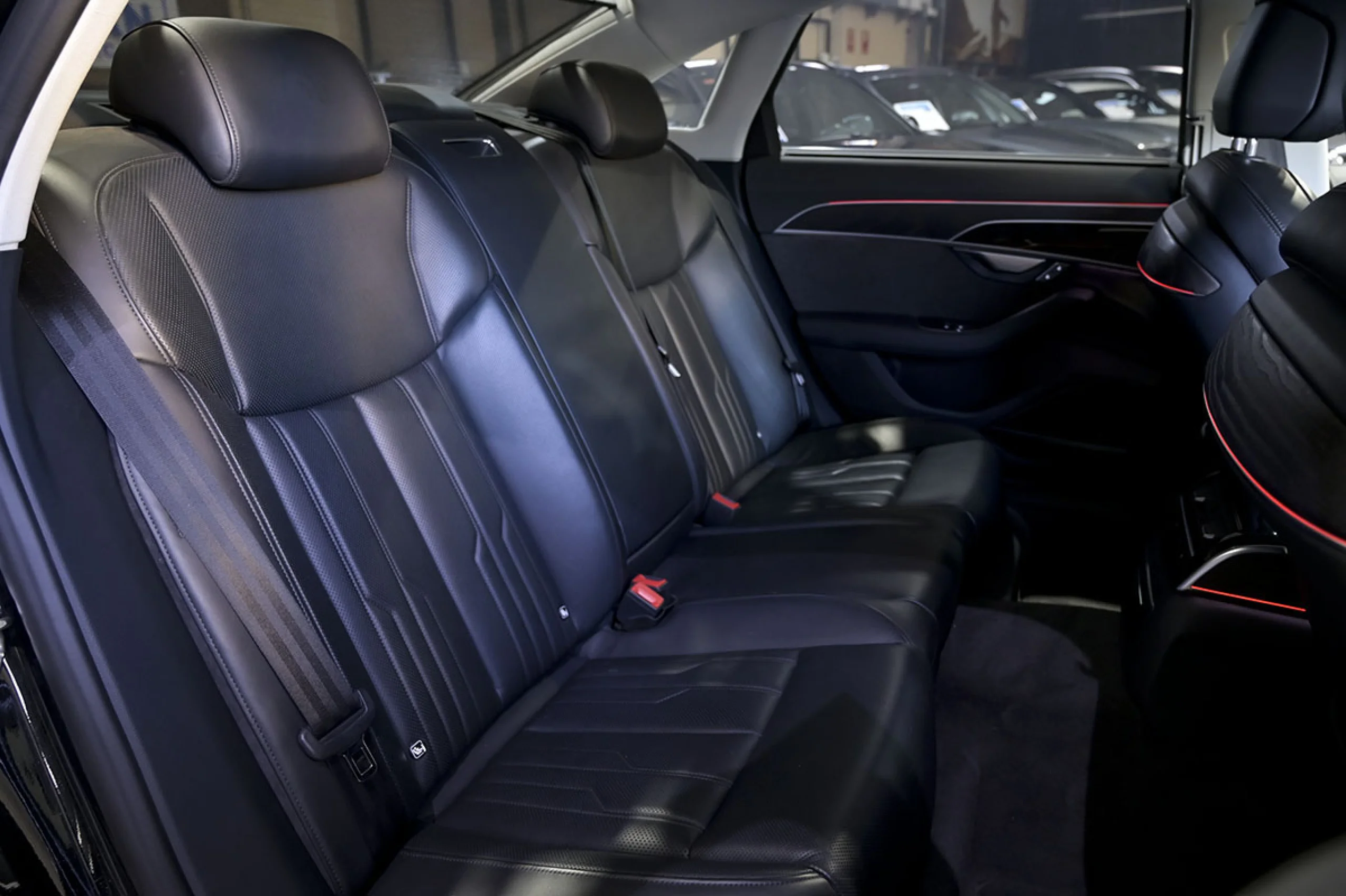 Audi A8 60 TFSIe quattro tiptronic - Foto 18