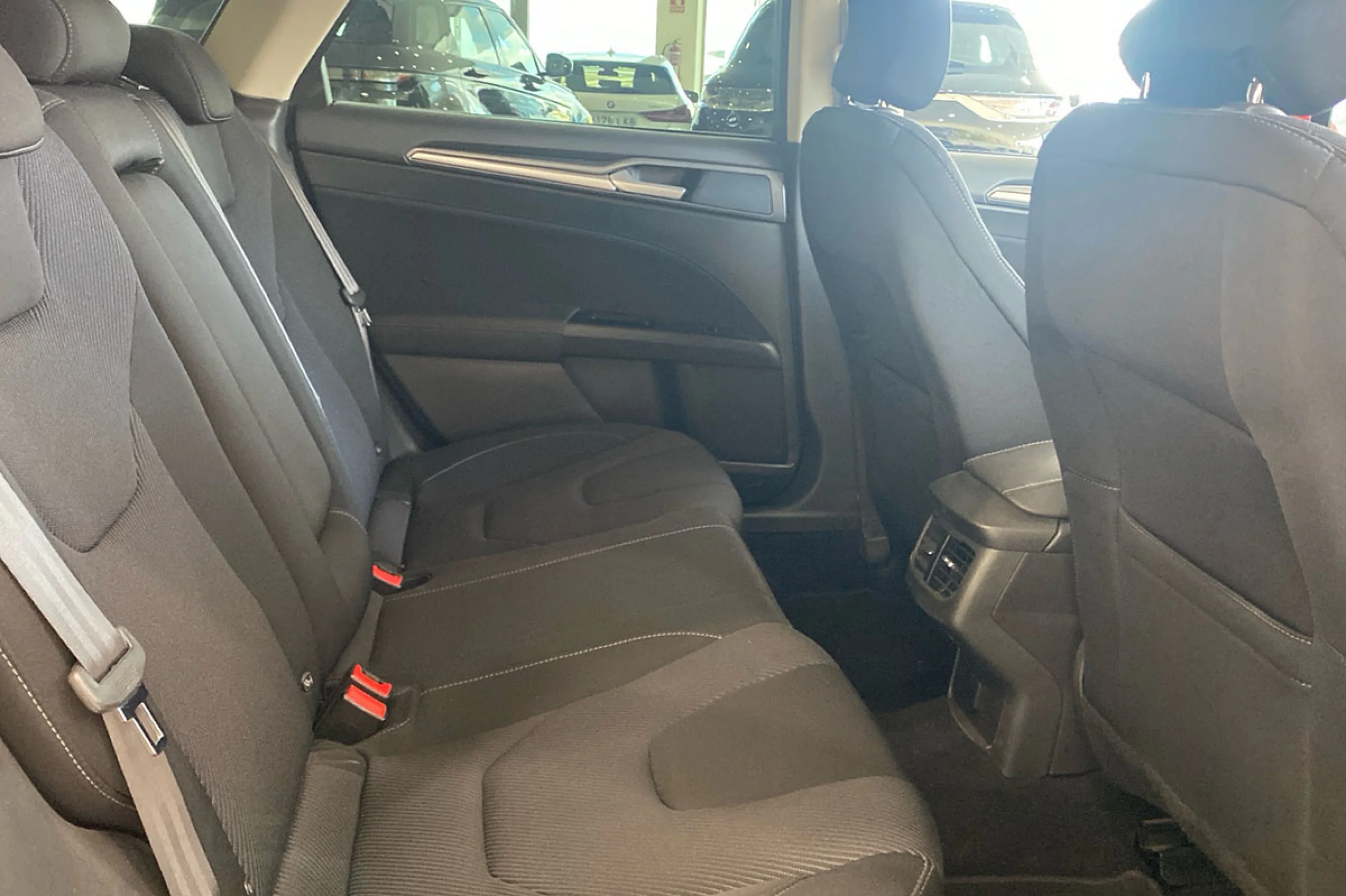 Ford Mondeo 1.5 EcoBoost 160CV Titanium - Foto 17