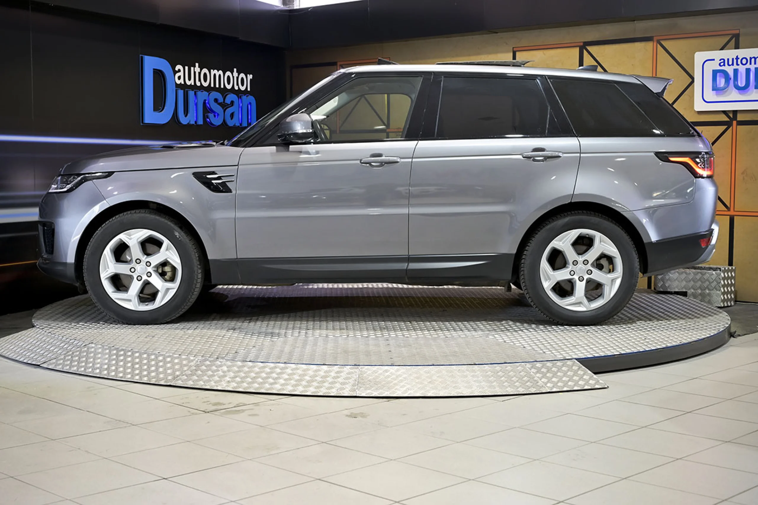 Land Rover Range Rover Sport 3.0 SDV6 183kW 249CV SE - Foto 20