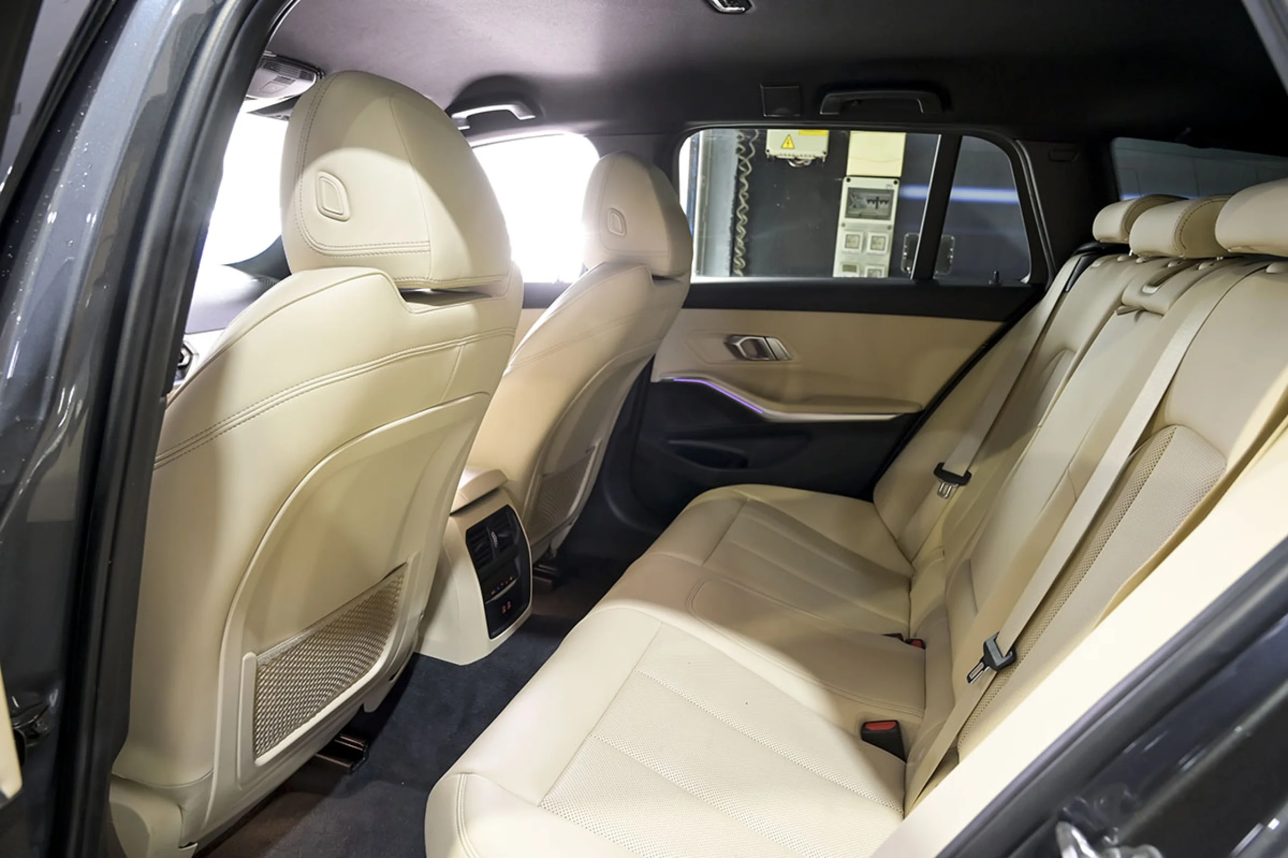 BMW 330 Serie 3 330e xDrive Touring - Foto 16