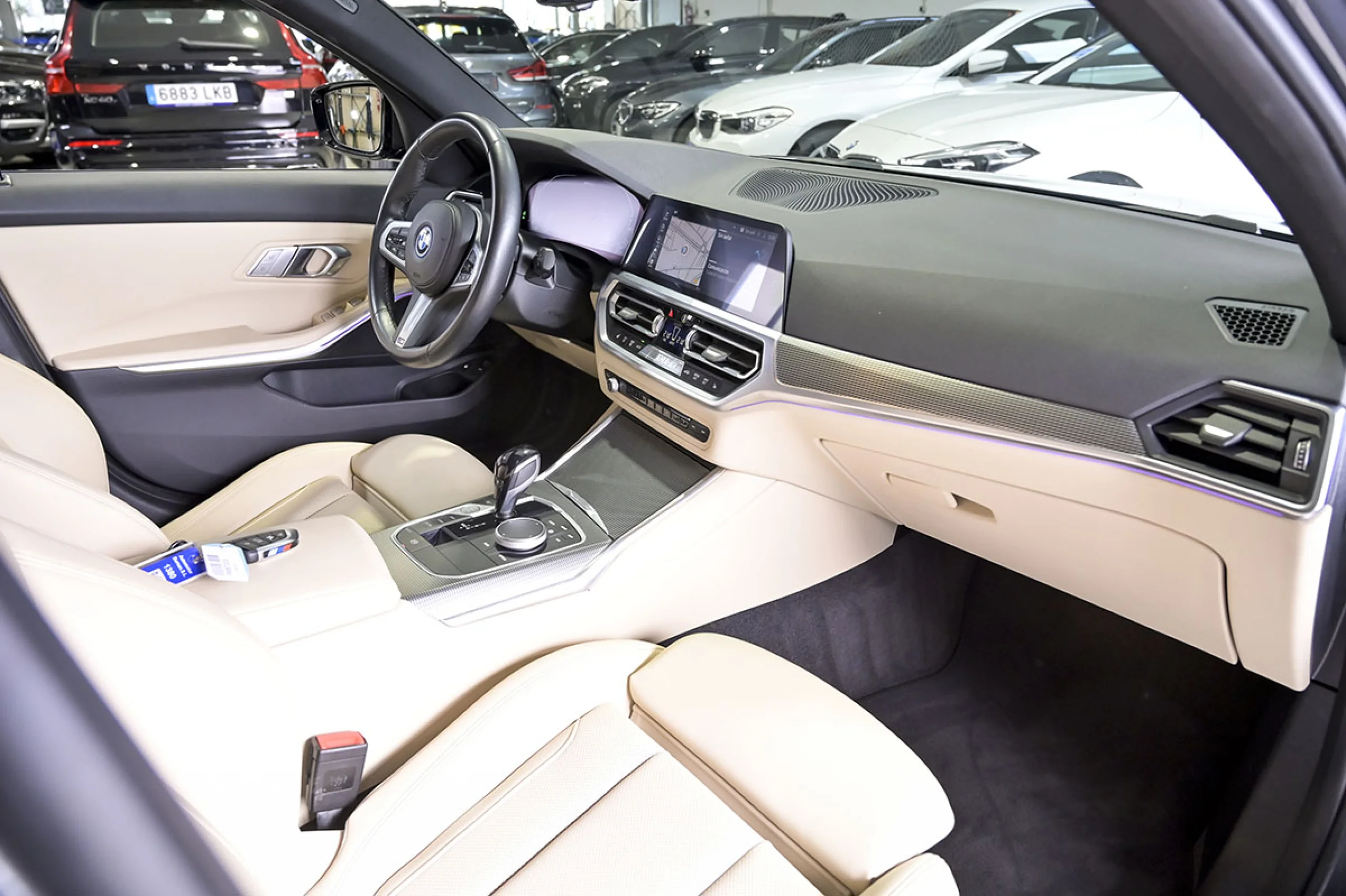 BMW 330 Serie 3 330e xDrive Touring - Foto 38