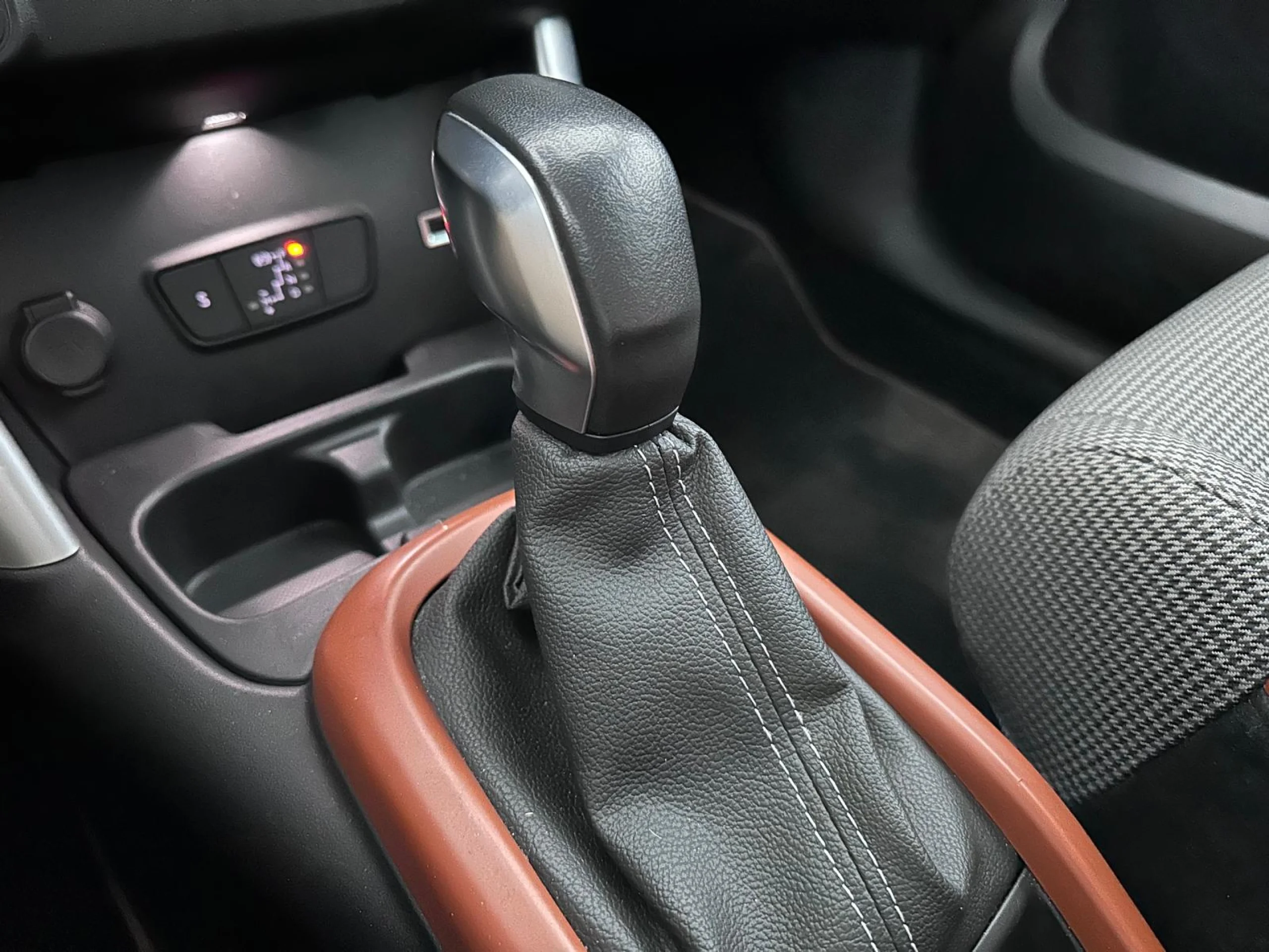 Citroen C3 Aircross Puretech S&amp;S Shine EAT6 - Foto 16