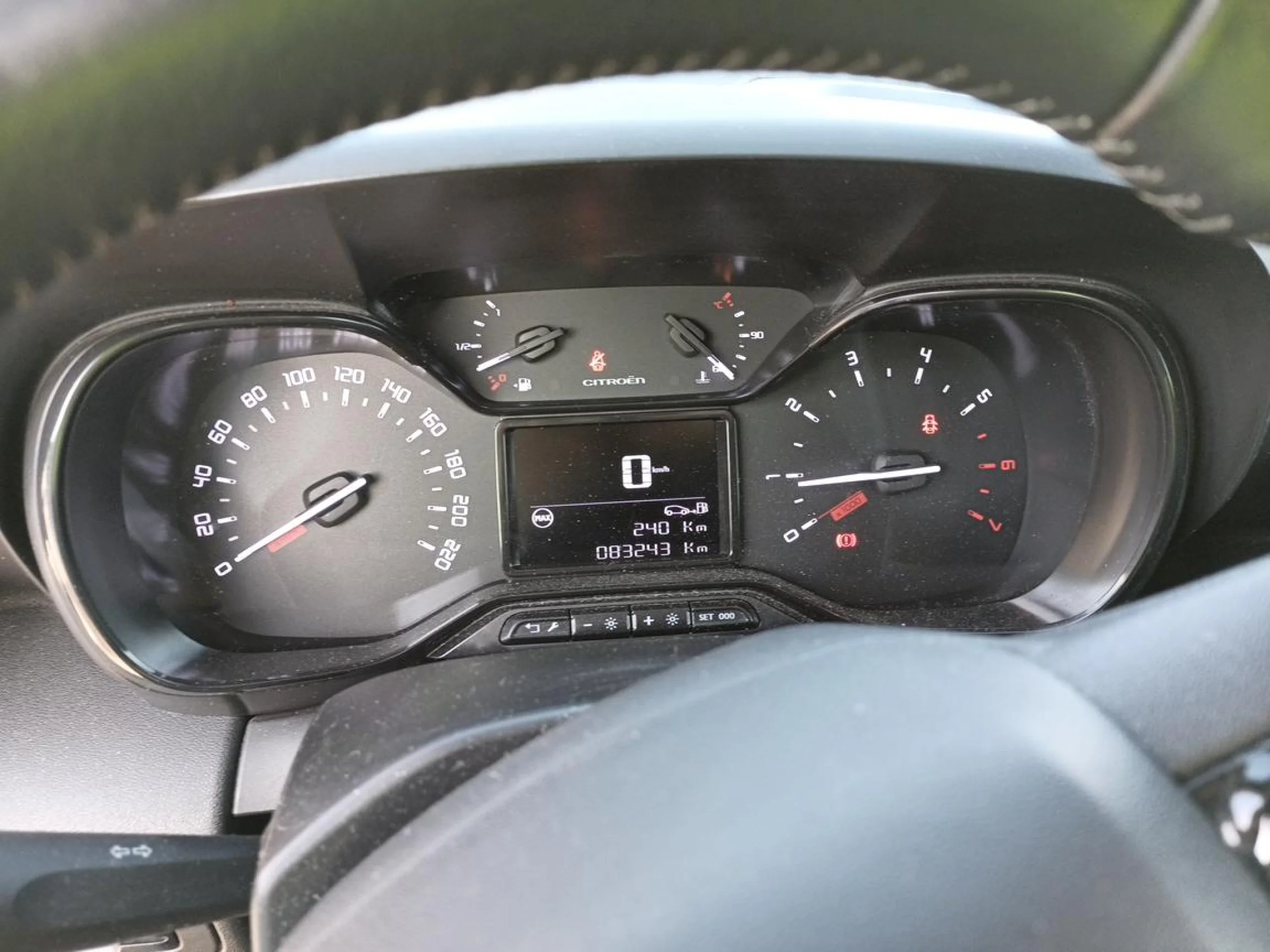 Citroen C3 Aircross BlueHDi 81kW (110CV) S&amp;S Feel Pack - Foto 7