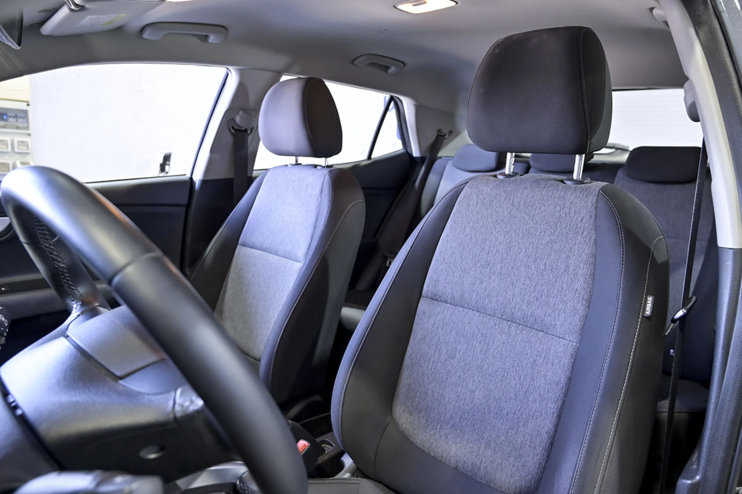 Kia Stonic 1.2 CVVT 62kW 84CV Drive EcoDynamics - Foto 8
