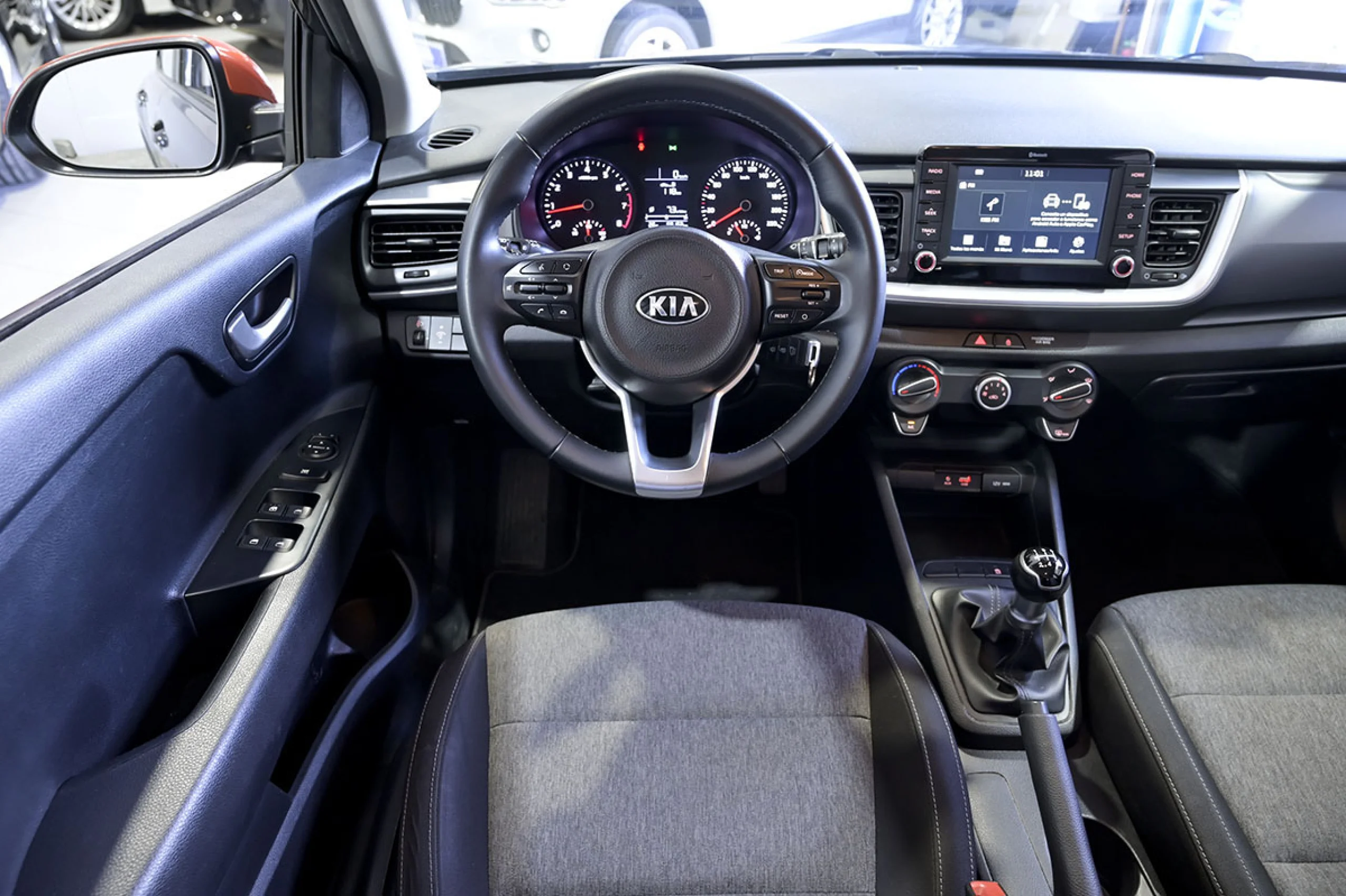 Kia Stonic 1.2 CVVT 62kW 84CV Drive EcoDynamics - Foto 29