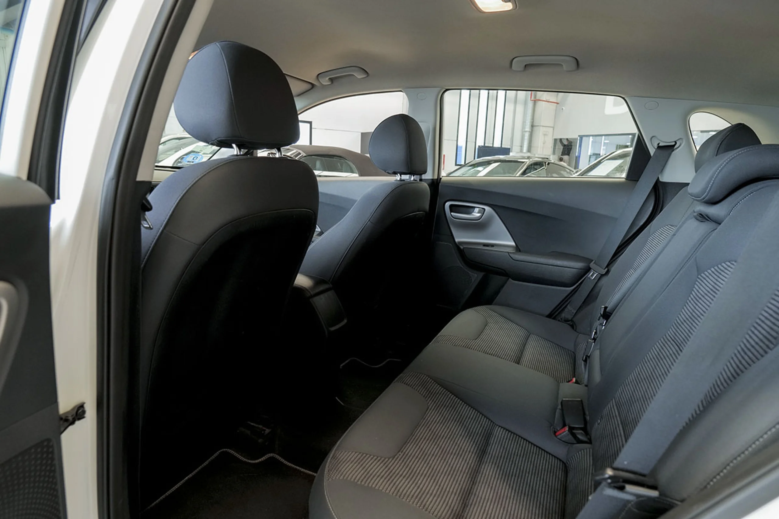 Kia Niro 1.6 GDi PHEV 104kW 141CV Drive - Foto 14