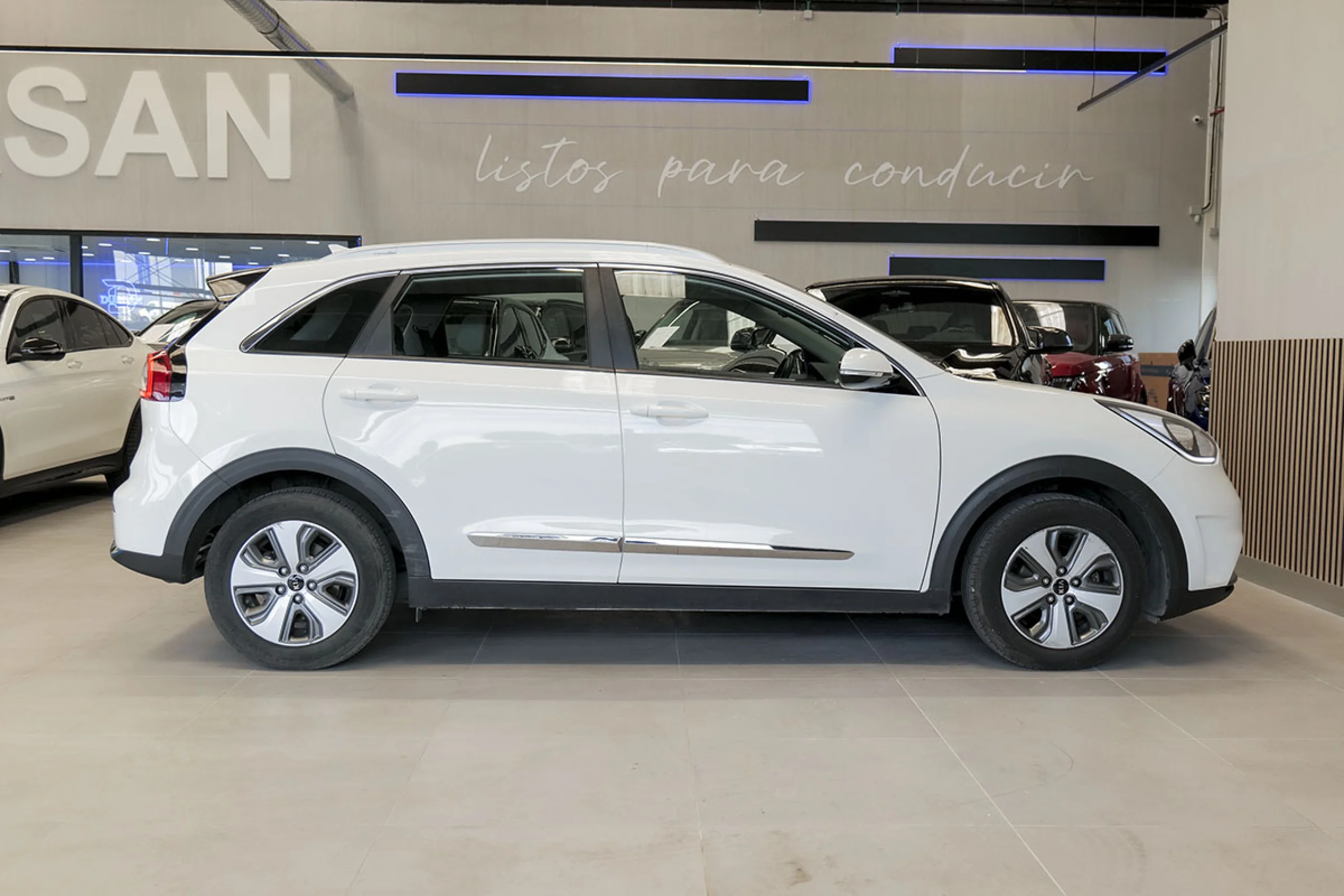 Kia Niro 1.6 GDi PHEV 104kW 141CV Drive - Foto 18