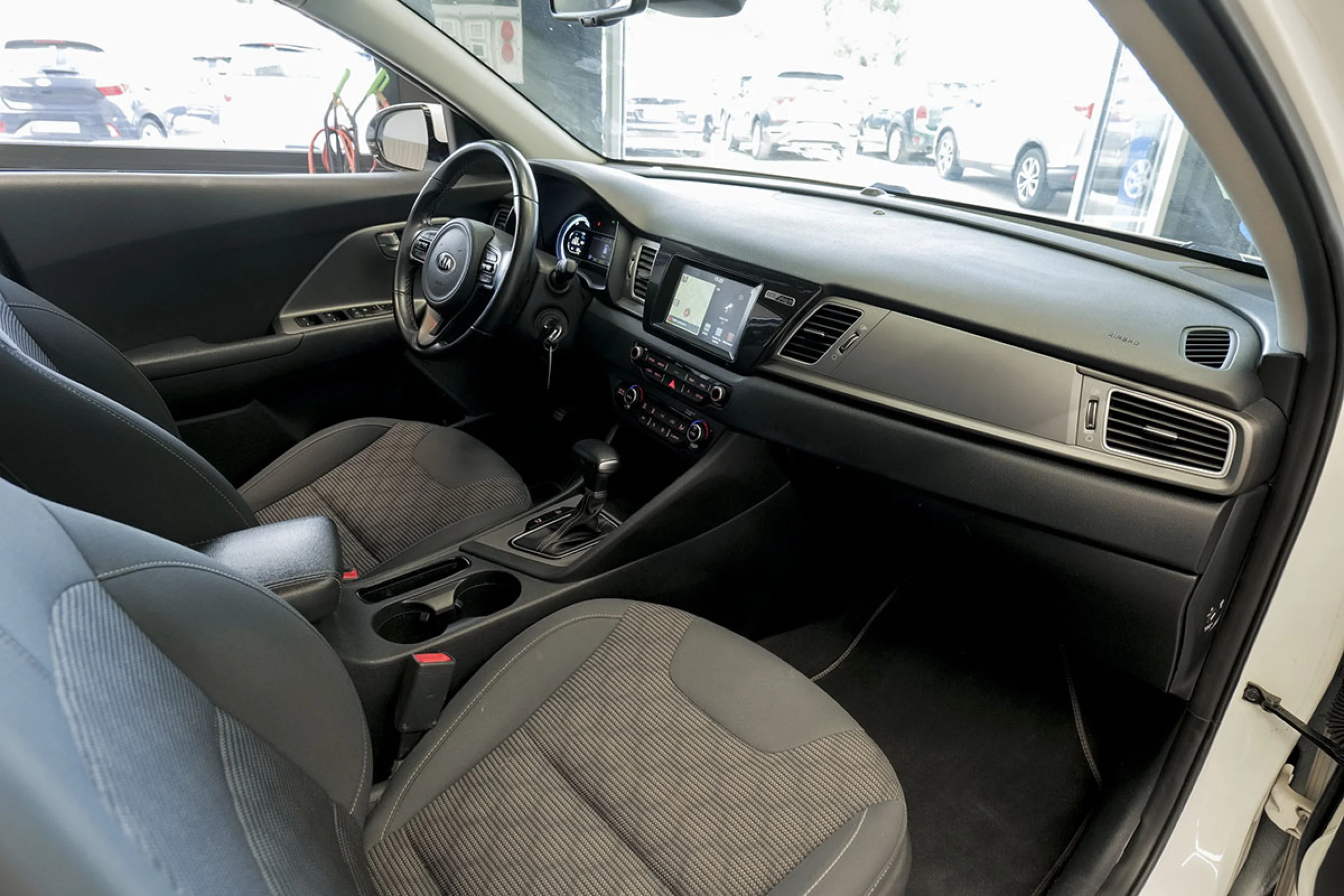 Kia Niro 1.6 GDi PHEV 104kW 141CV Drive - Foto 27