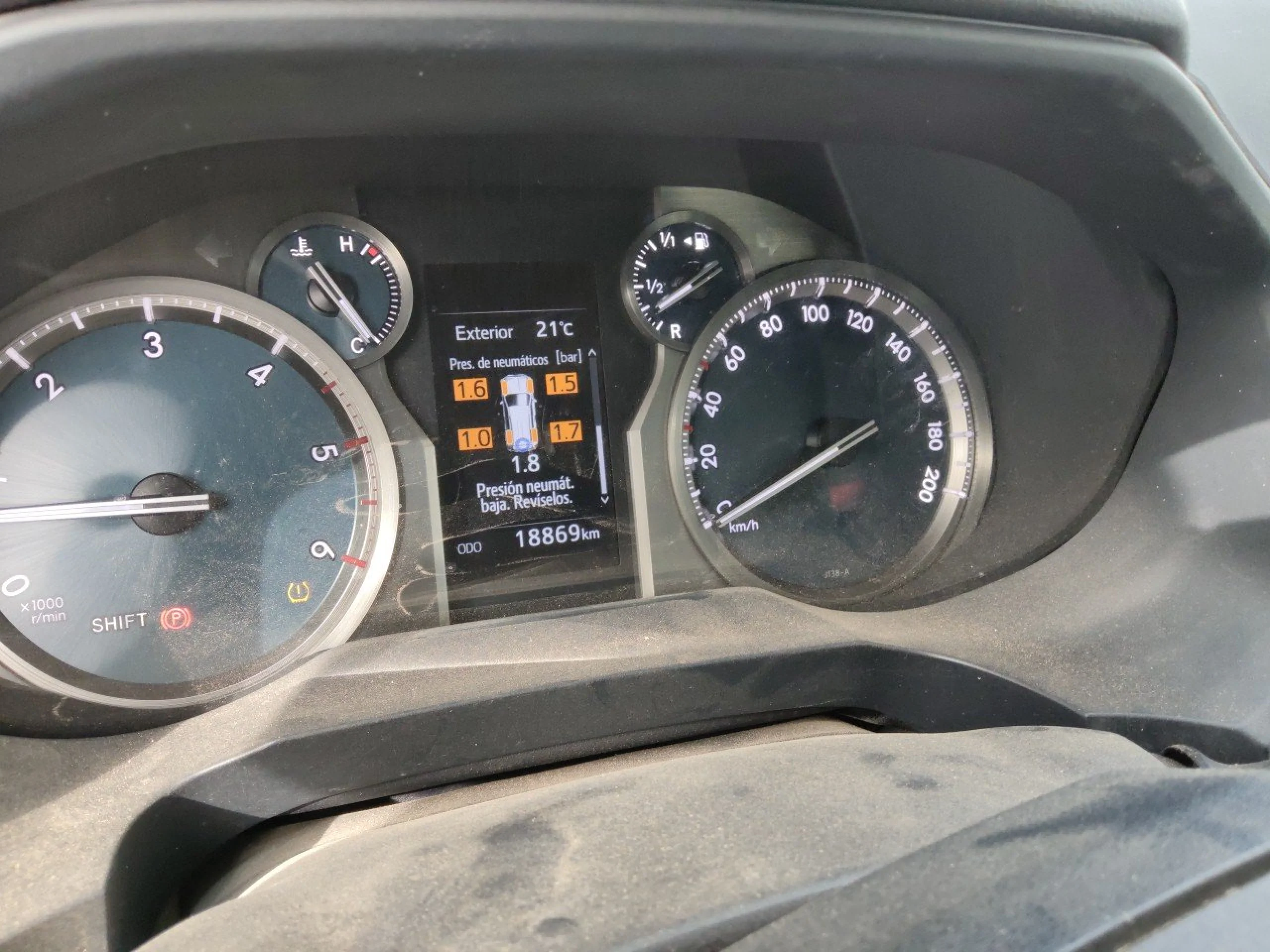 Toyota Land Cruiser LANDCRUISER 2.8 D-4D GX - Foto 8