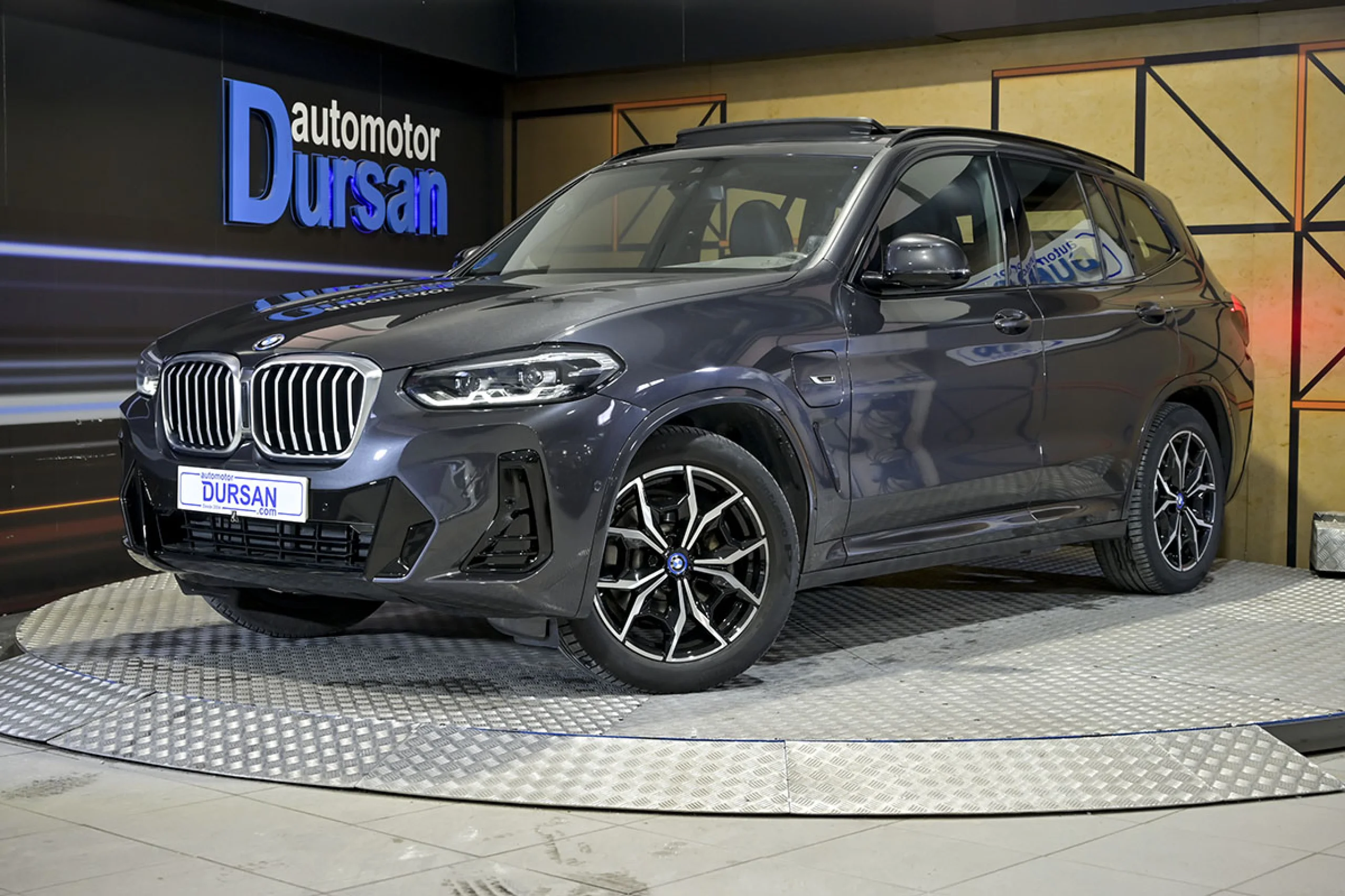 BMW X3 xDrive30e - Foto 1