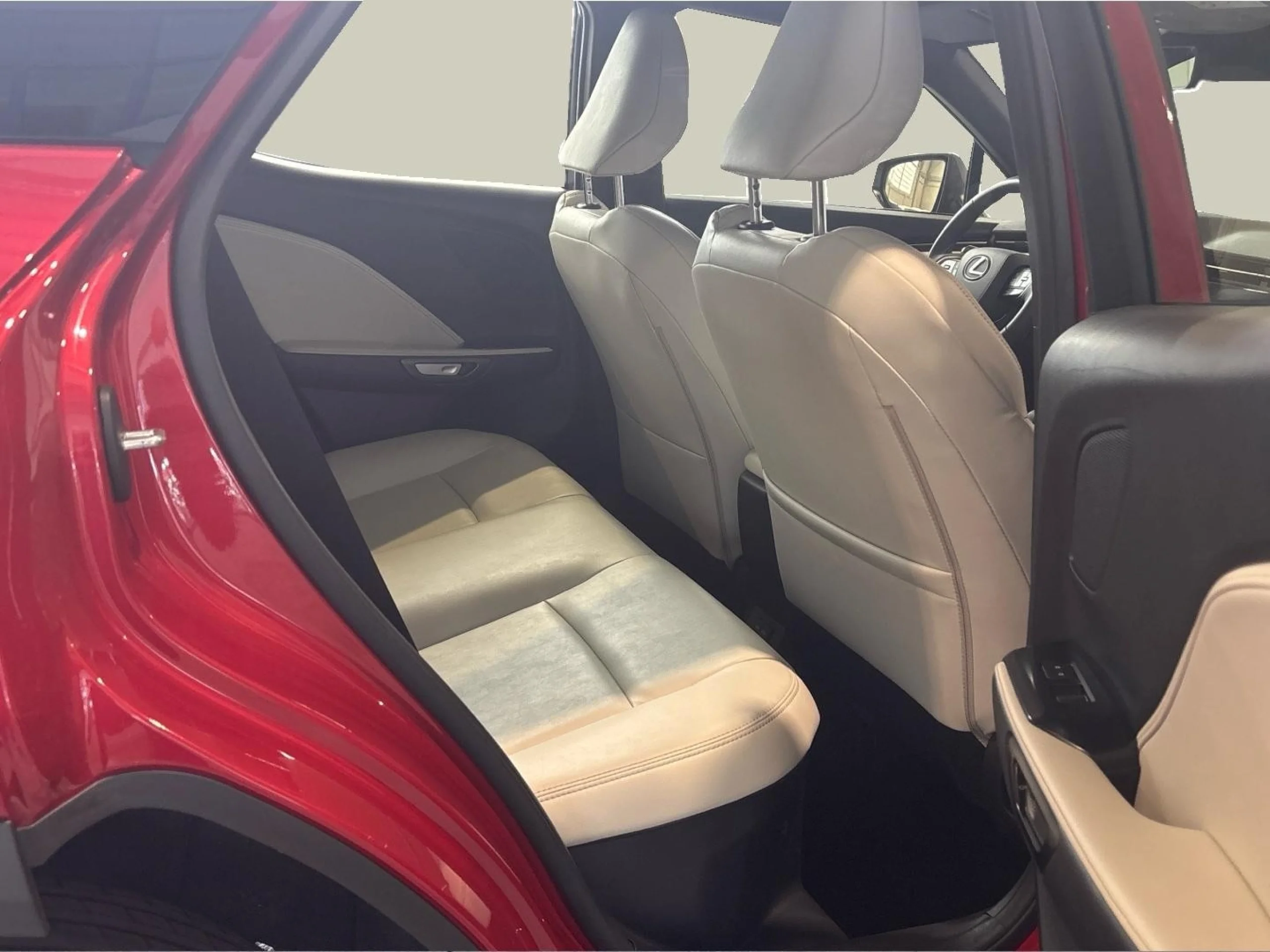 Lexus LBX 1.5 136cv HEV Elegant - Foto 9