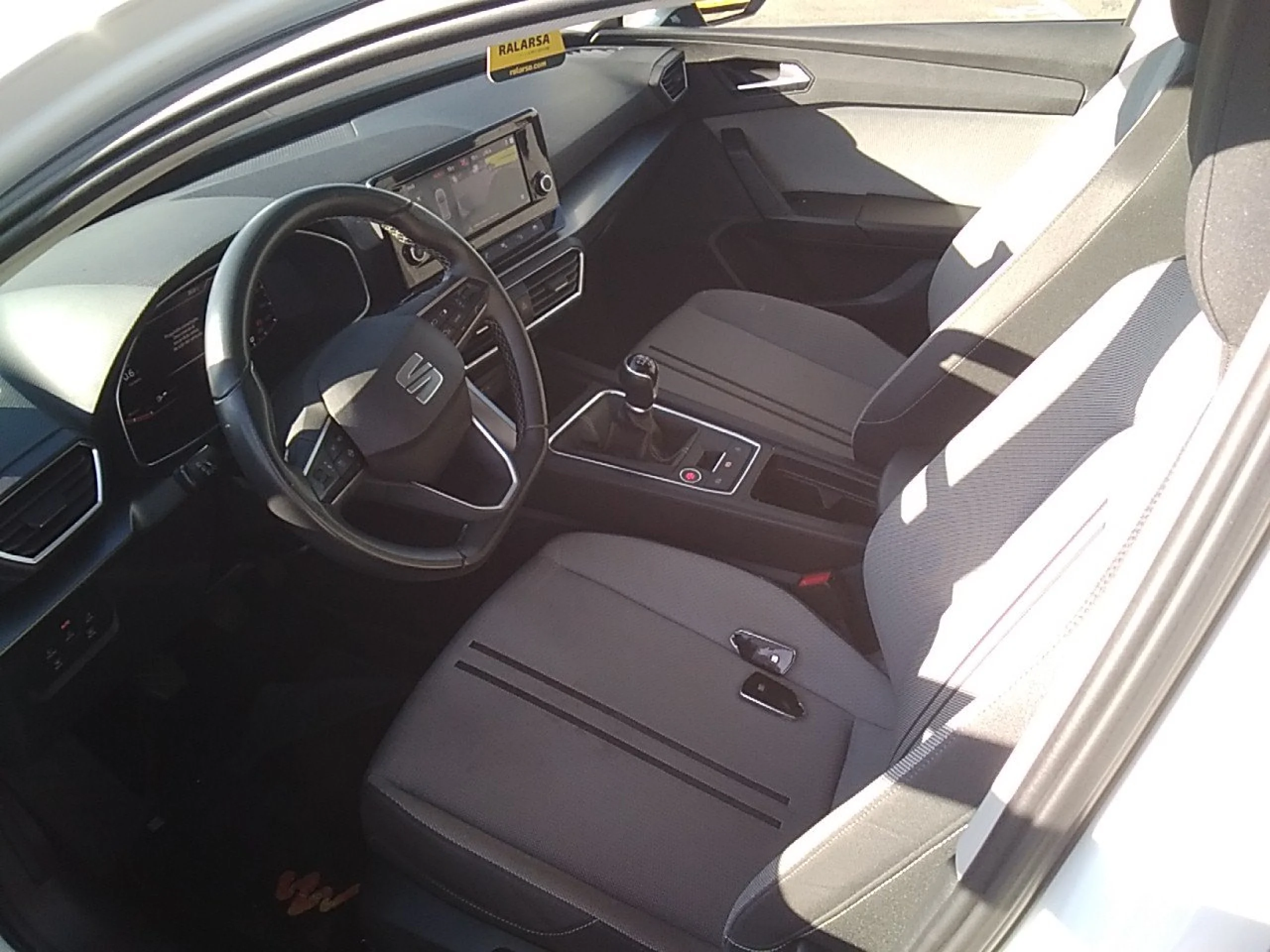 Seat Leon 2.0 TDI 85kW S&amp;S Style Go - Foto 7