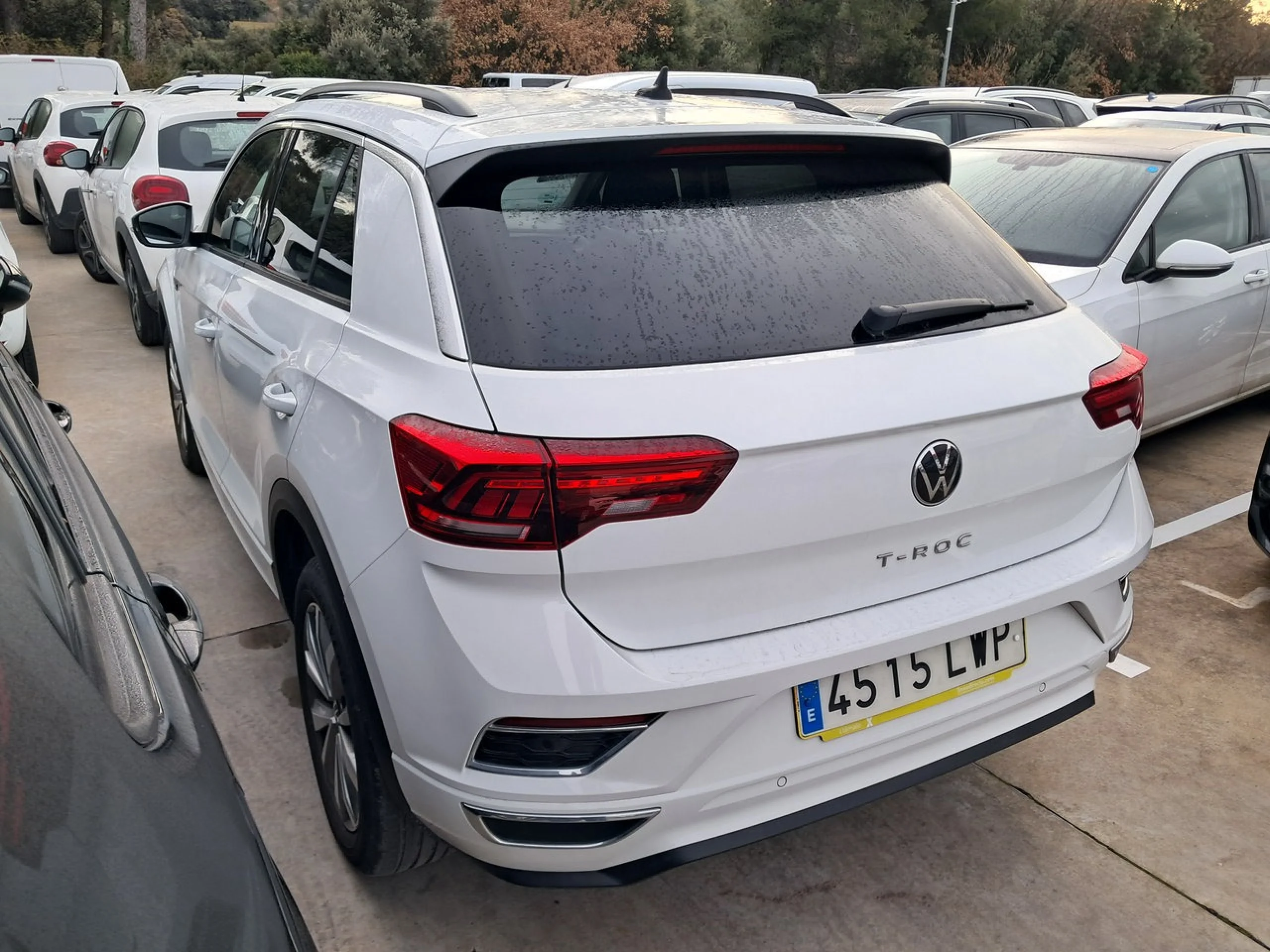 Volkswagen T-Roc (O) Advance R-Line 1.0 TSI 81kW (110CV) - Foto 6