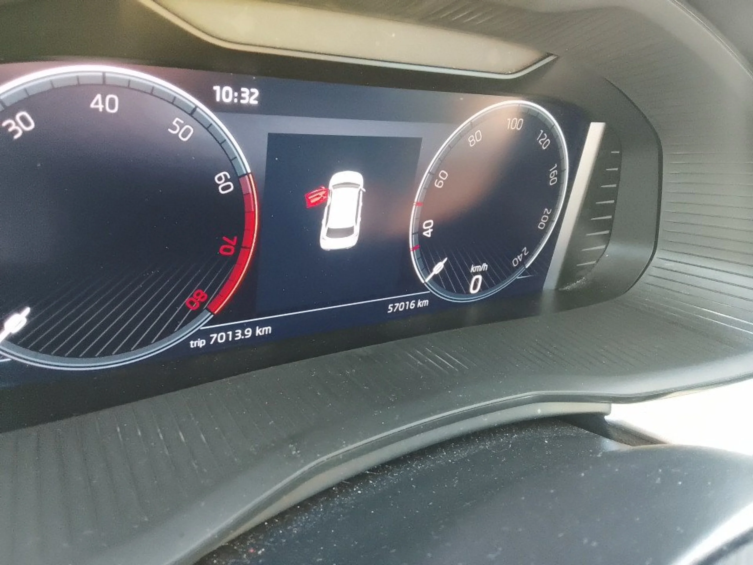 Skoda Kamiq 1.0 TSI 70kW (95CV) Emotion - Foto 8