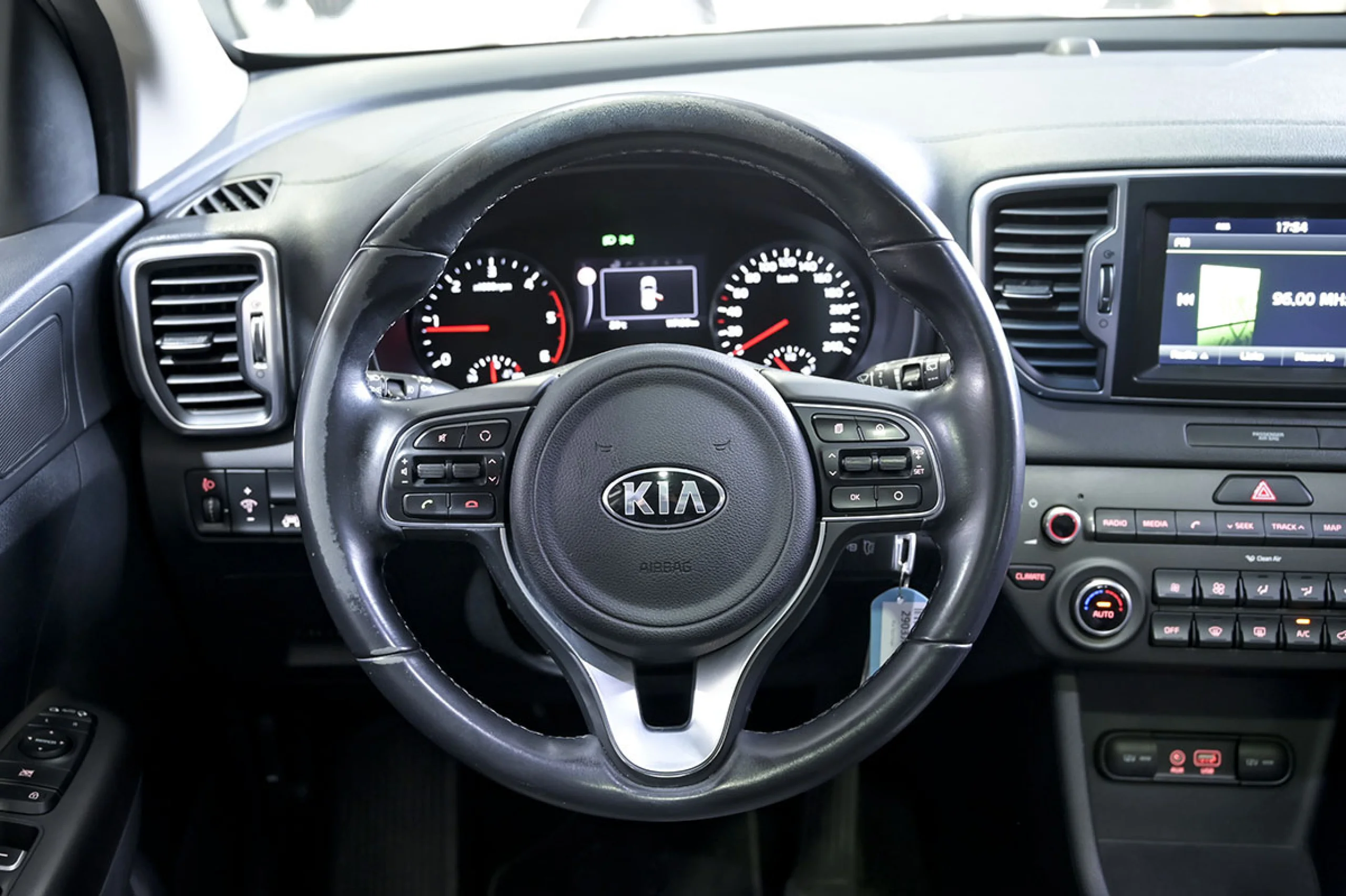 Kia Sportage 1.7 CRDI VGT 115CV Drive 4x2 - Foto 28