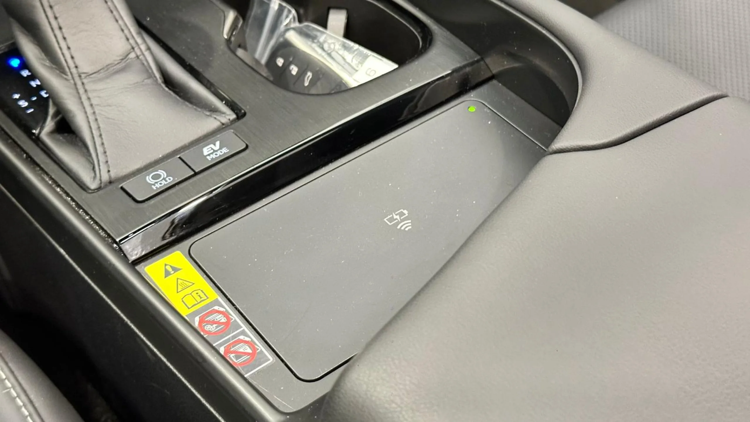 Lexus ES 300h PREMIUM - Foto 11