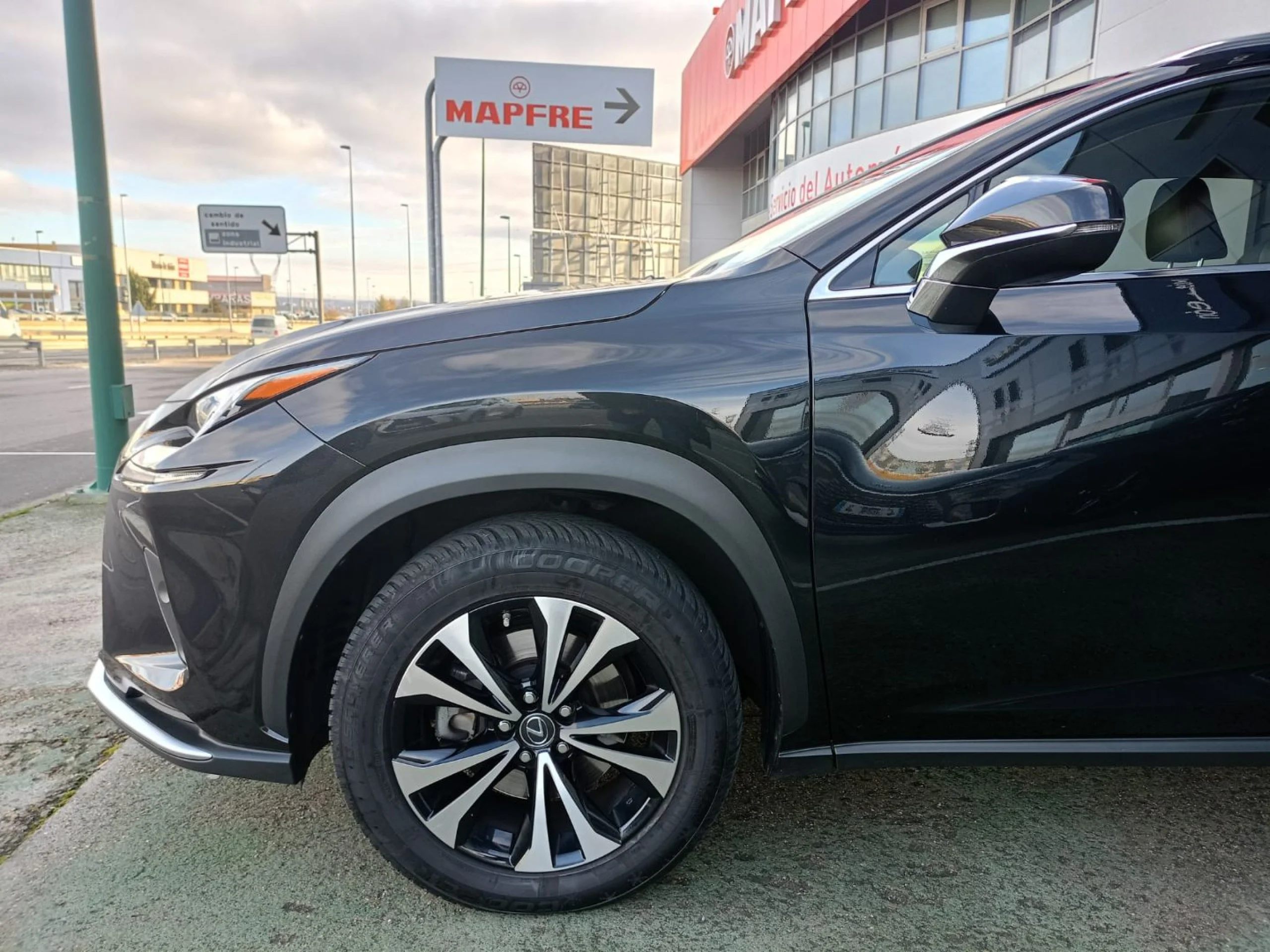 Lexus NX 300h NX 2.5 300h Premium 2WD - Foto 12