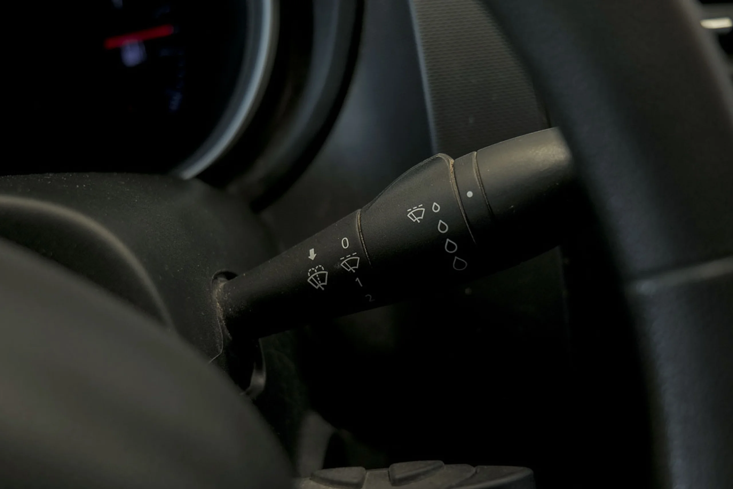 Renault Trafic Furgon 29 L2H1 Energy BluedCi 88 kW - Foto 22