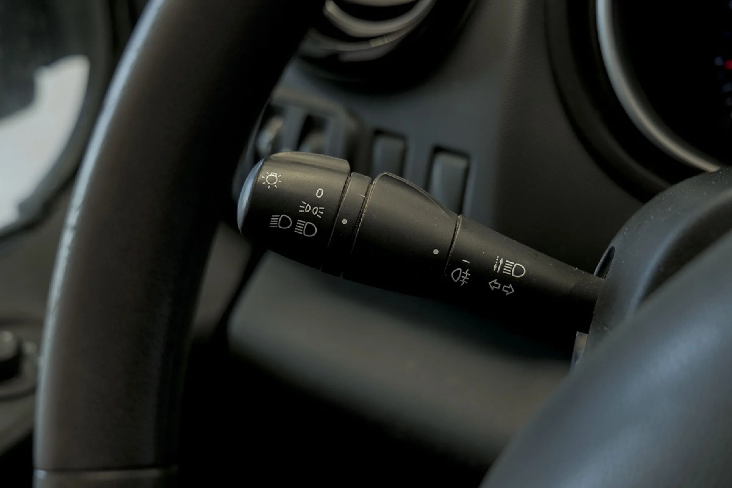 Renault Trafic Furgon 29 L2H1 Energy BluedCi 88 kW - Foto 20