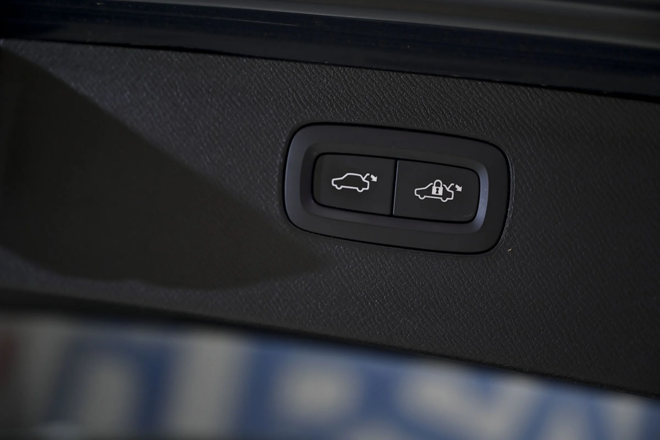 Volvo XC 90 XC90 2.0 B5 D AWD Momentum Pro Auto - Foto 22